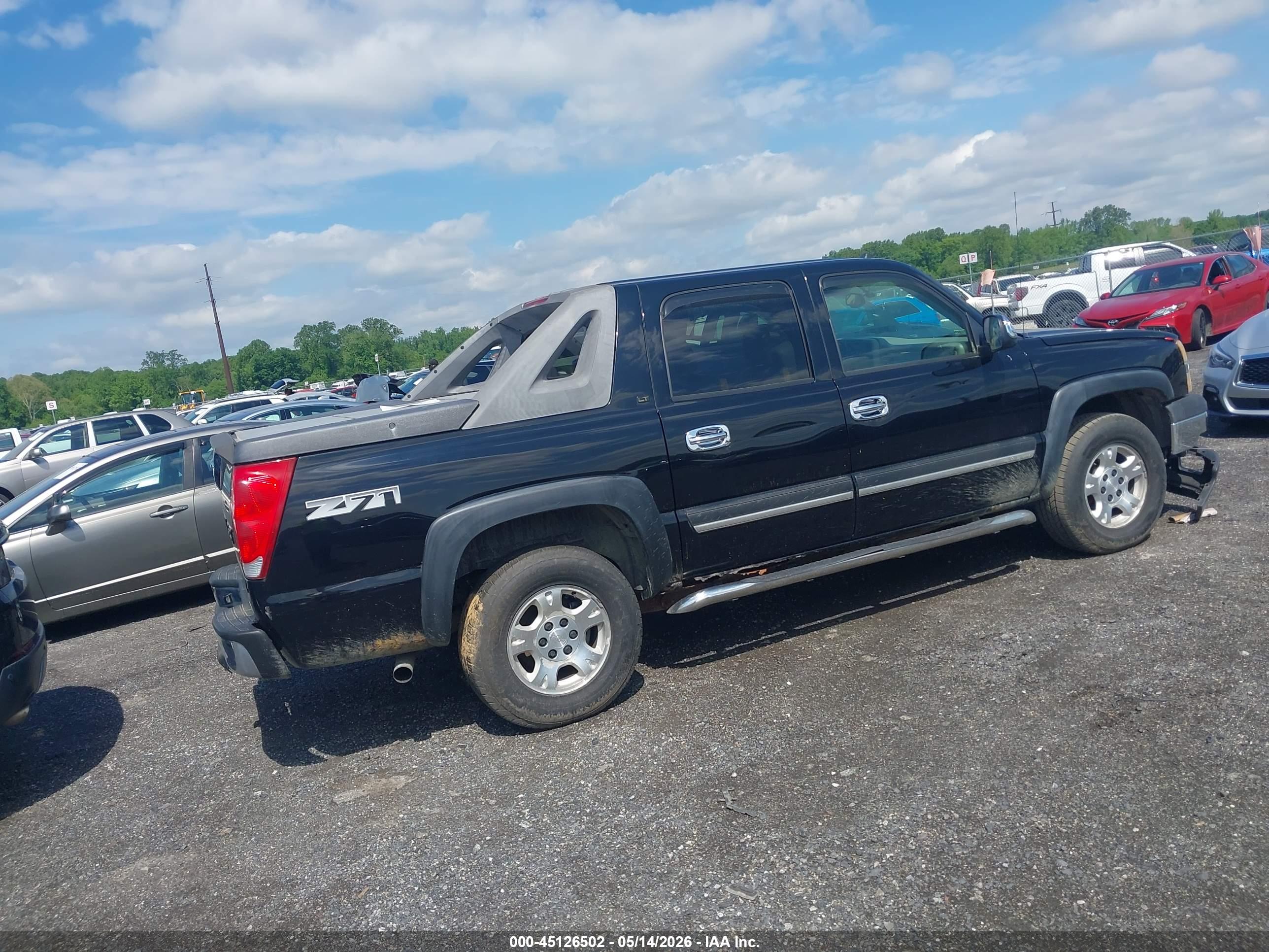 CHEVROLET AVALANCHE image 4