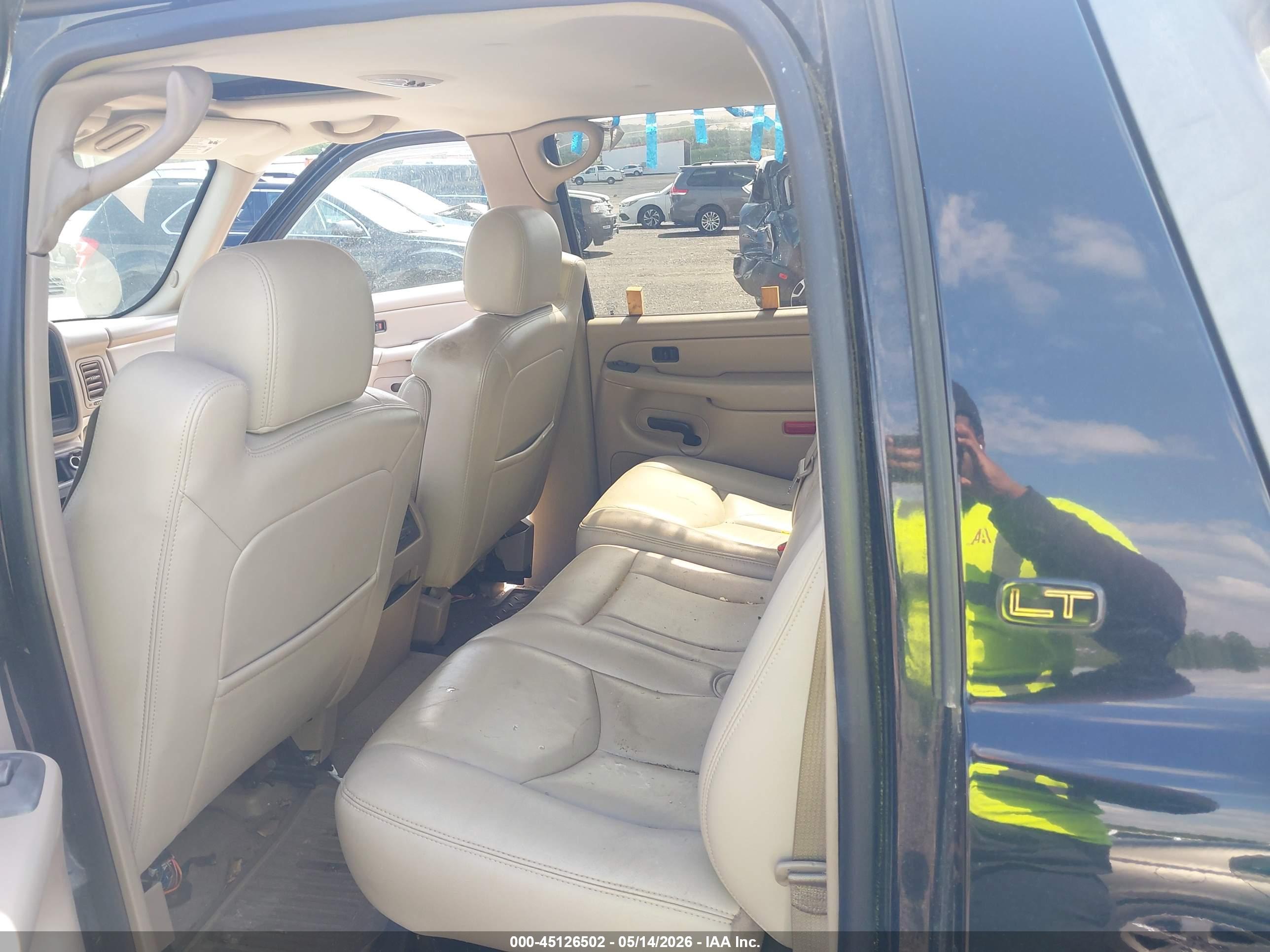 CHEVROLET AVALANCHE image 8