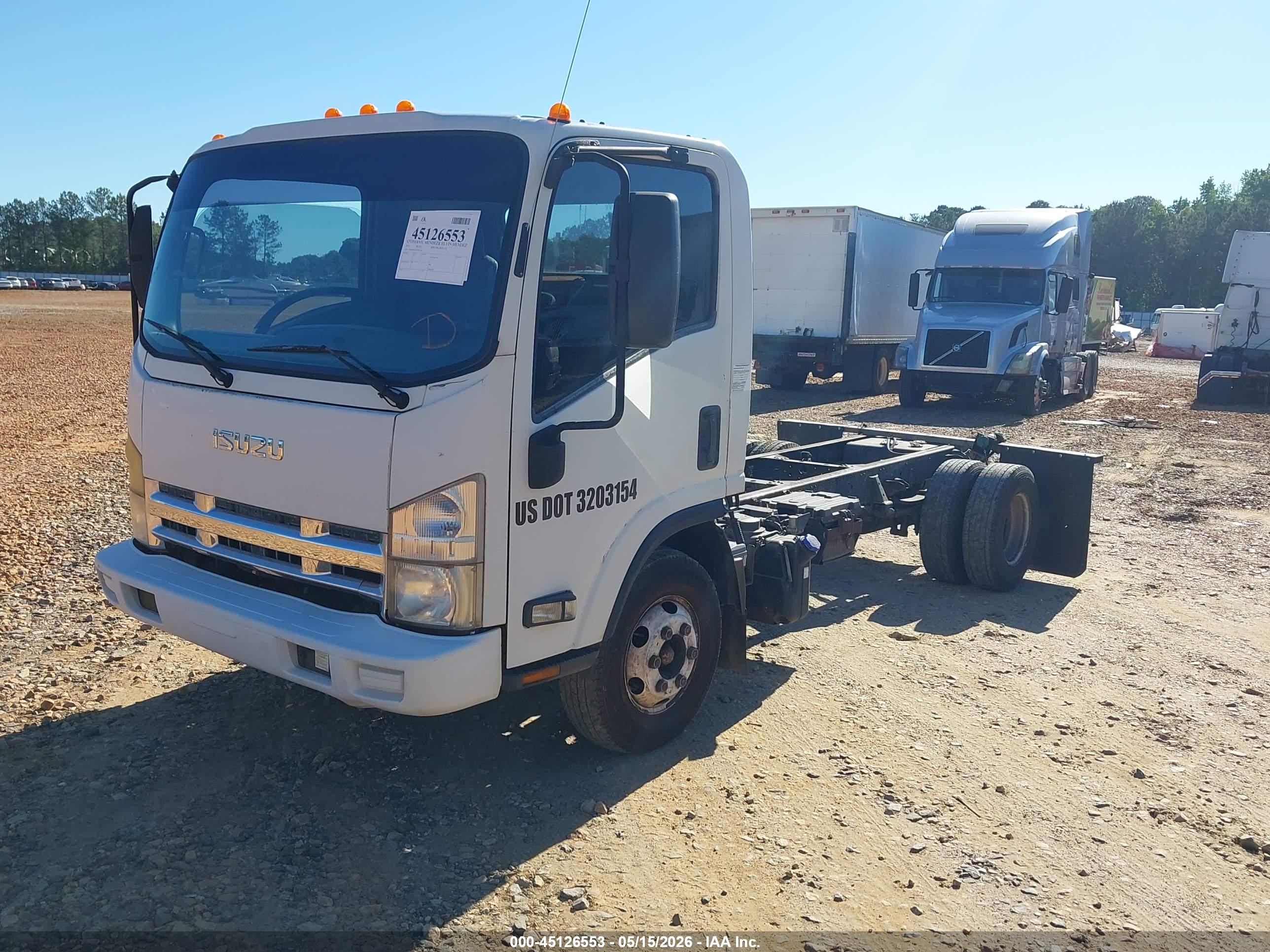 ISUZU NPR image 2