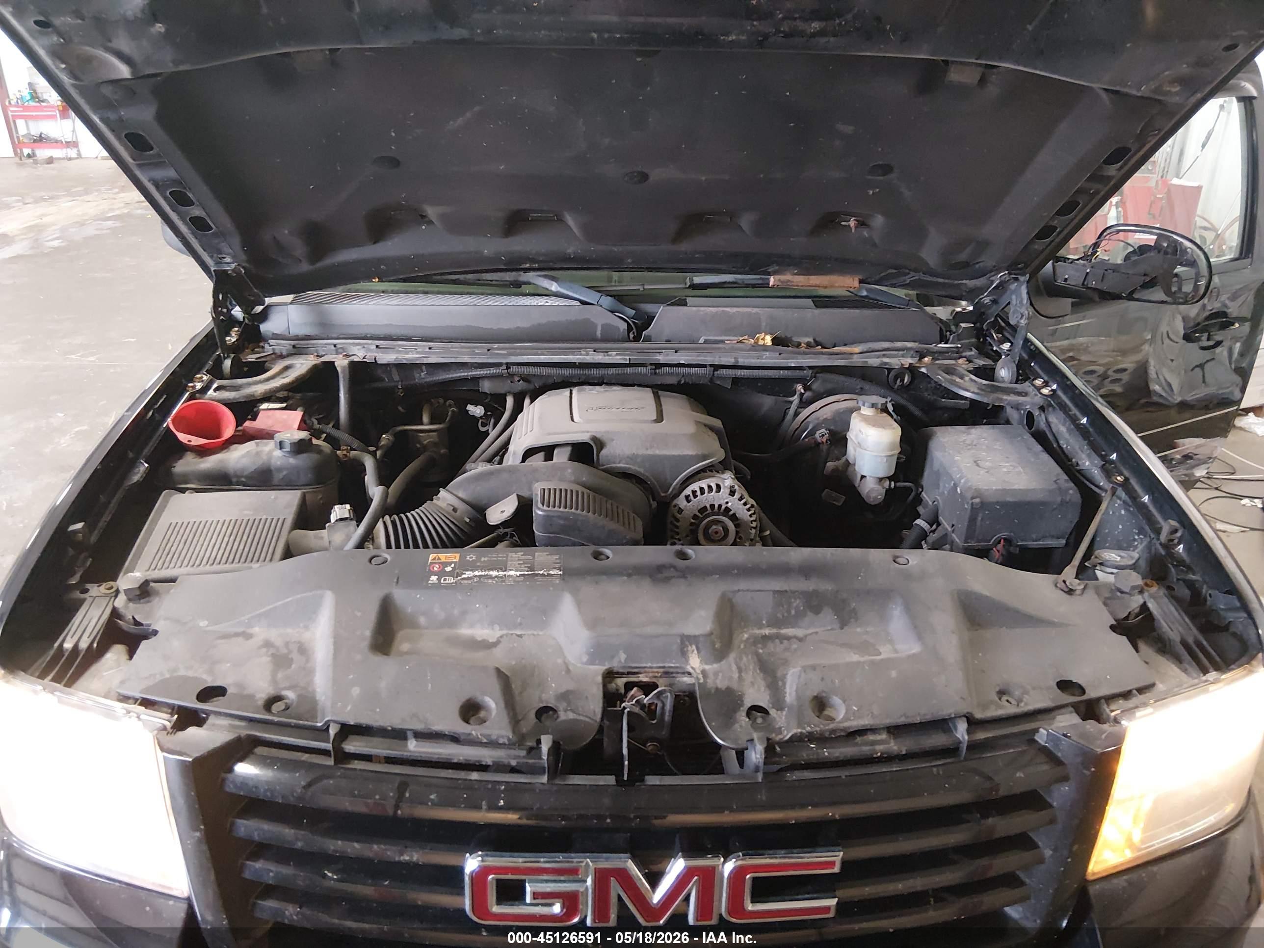 GMC SIERRA image 10