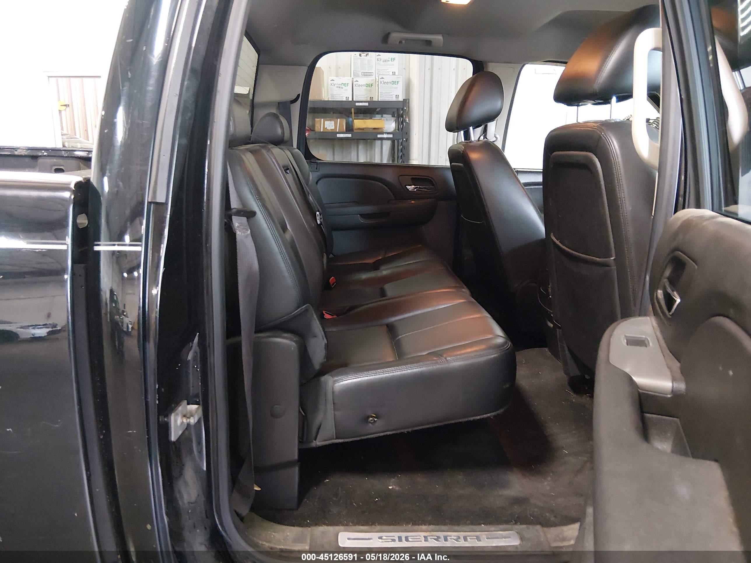 GMC SIERRA image 8