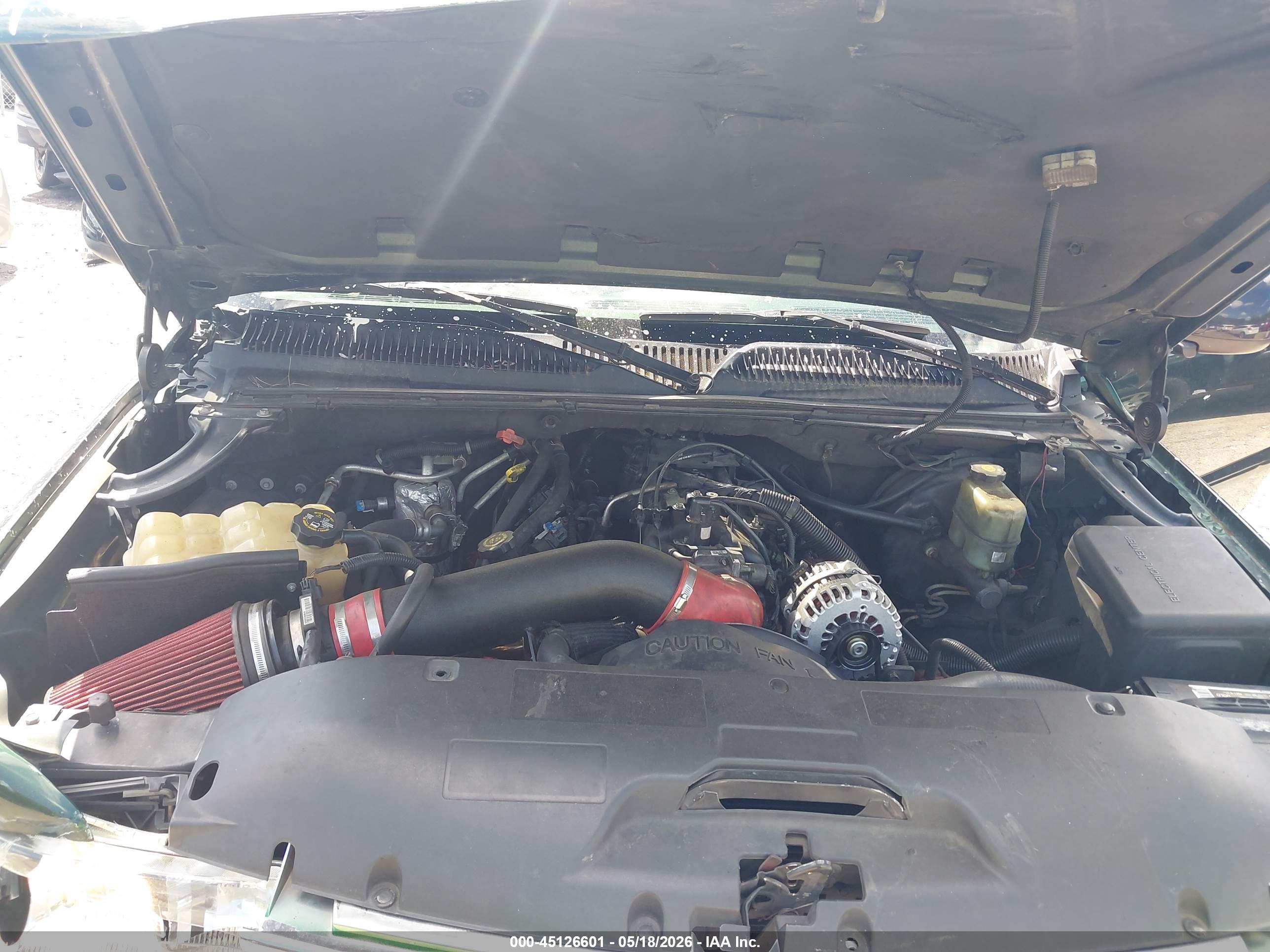 CHEVROLET SUBURBAN image 10