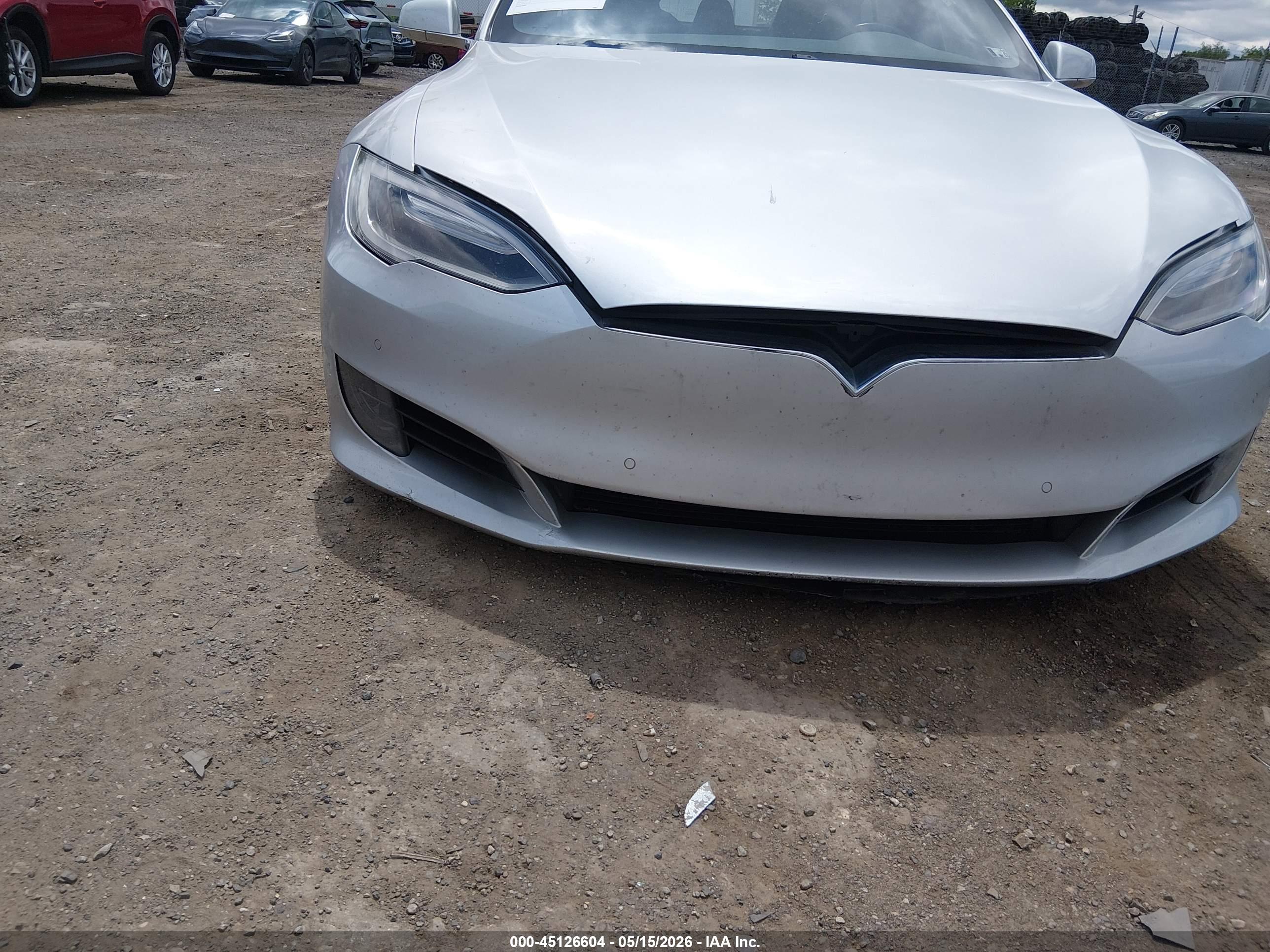 TESLA MODEL image 6