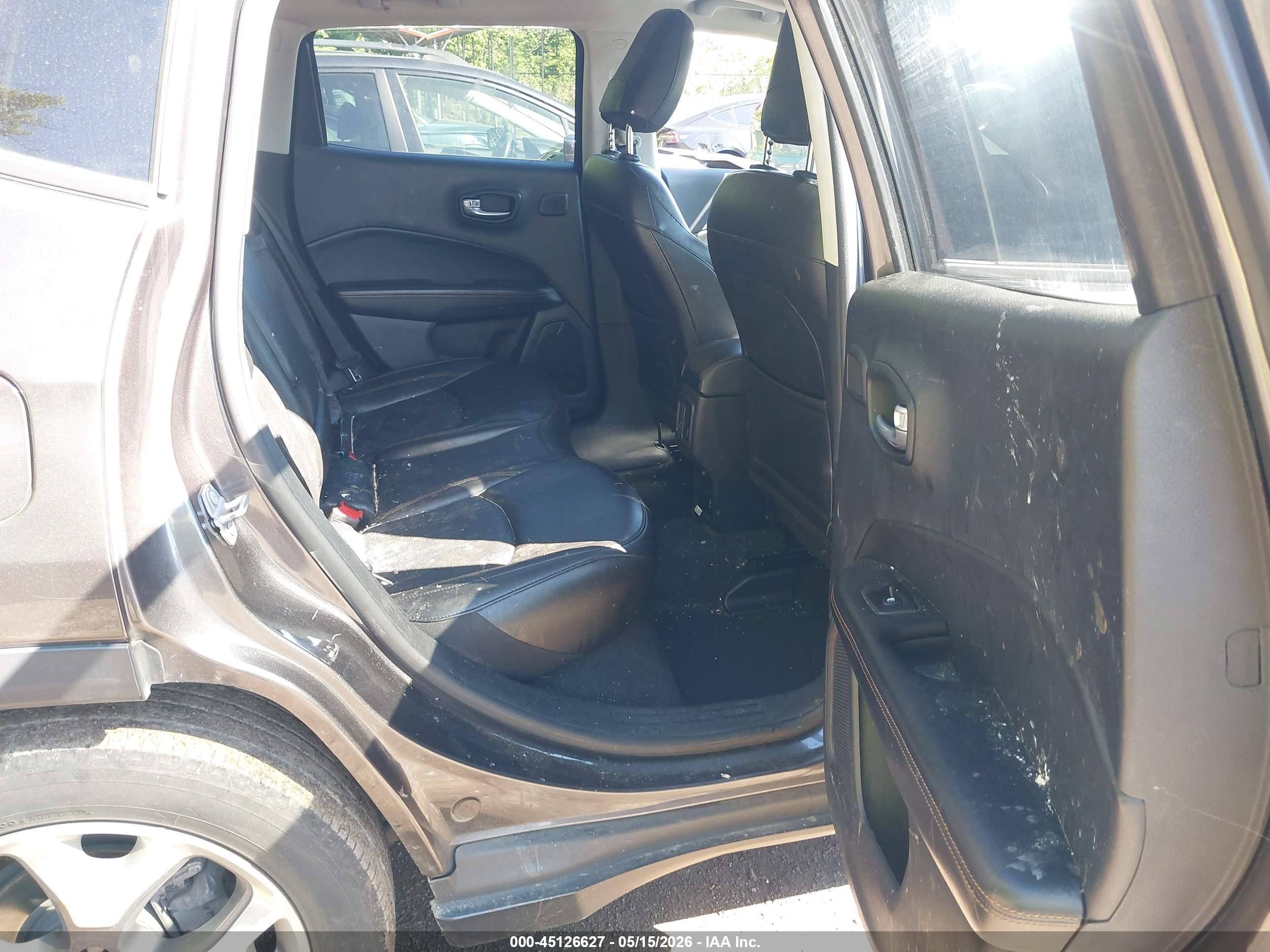 JEEP COMPASS image 8