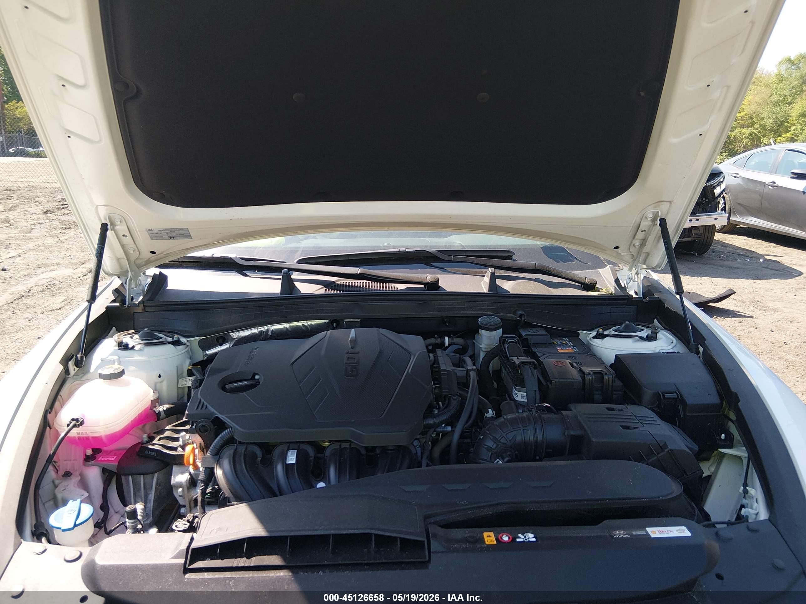 HYUNDAI SONATA image 10