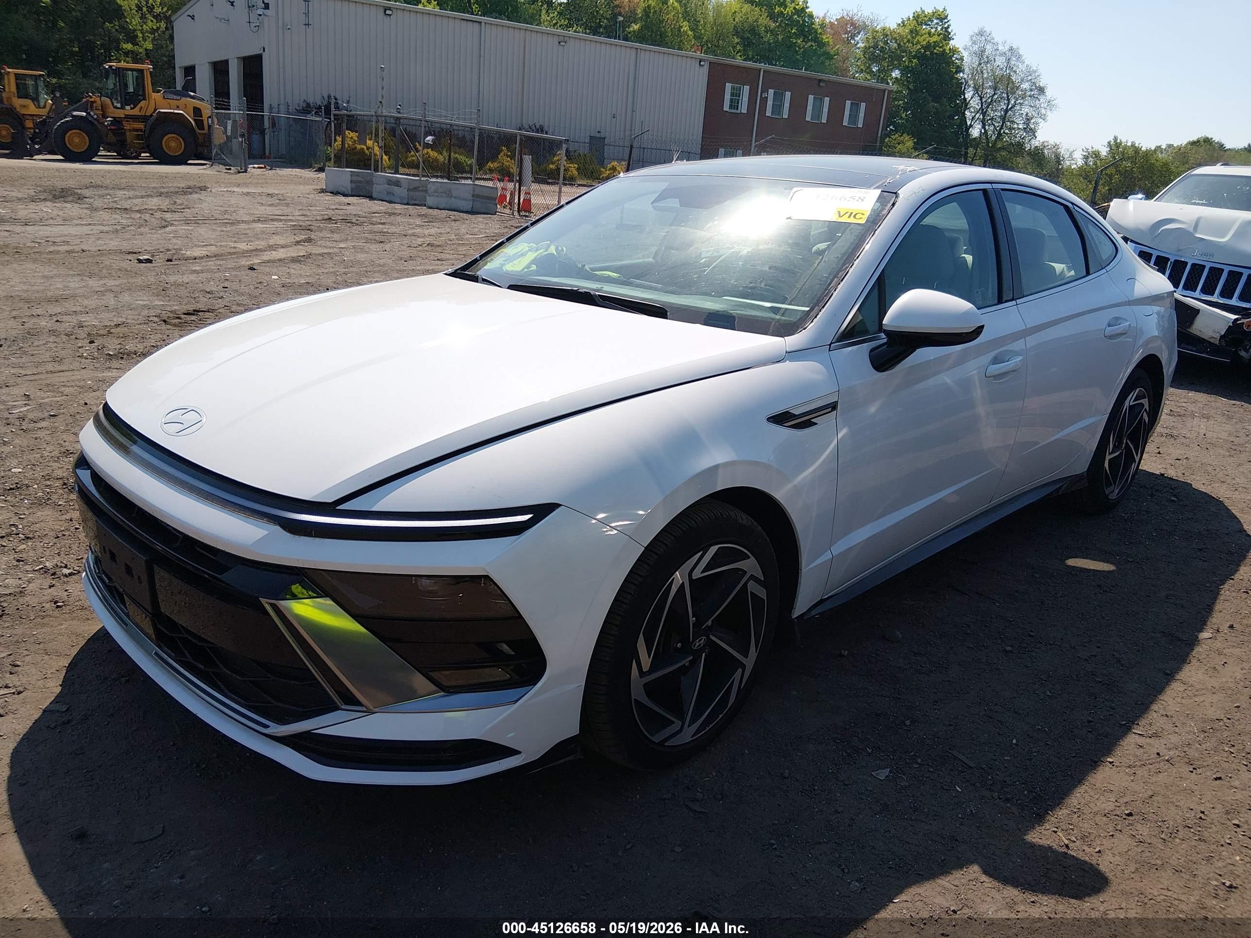 HYUNDAI SONATA image 2