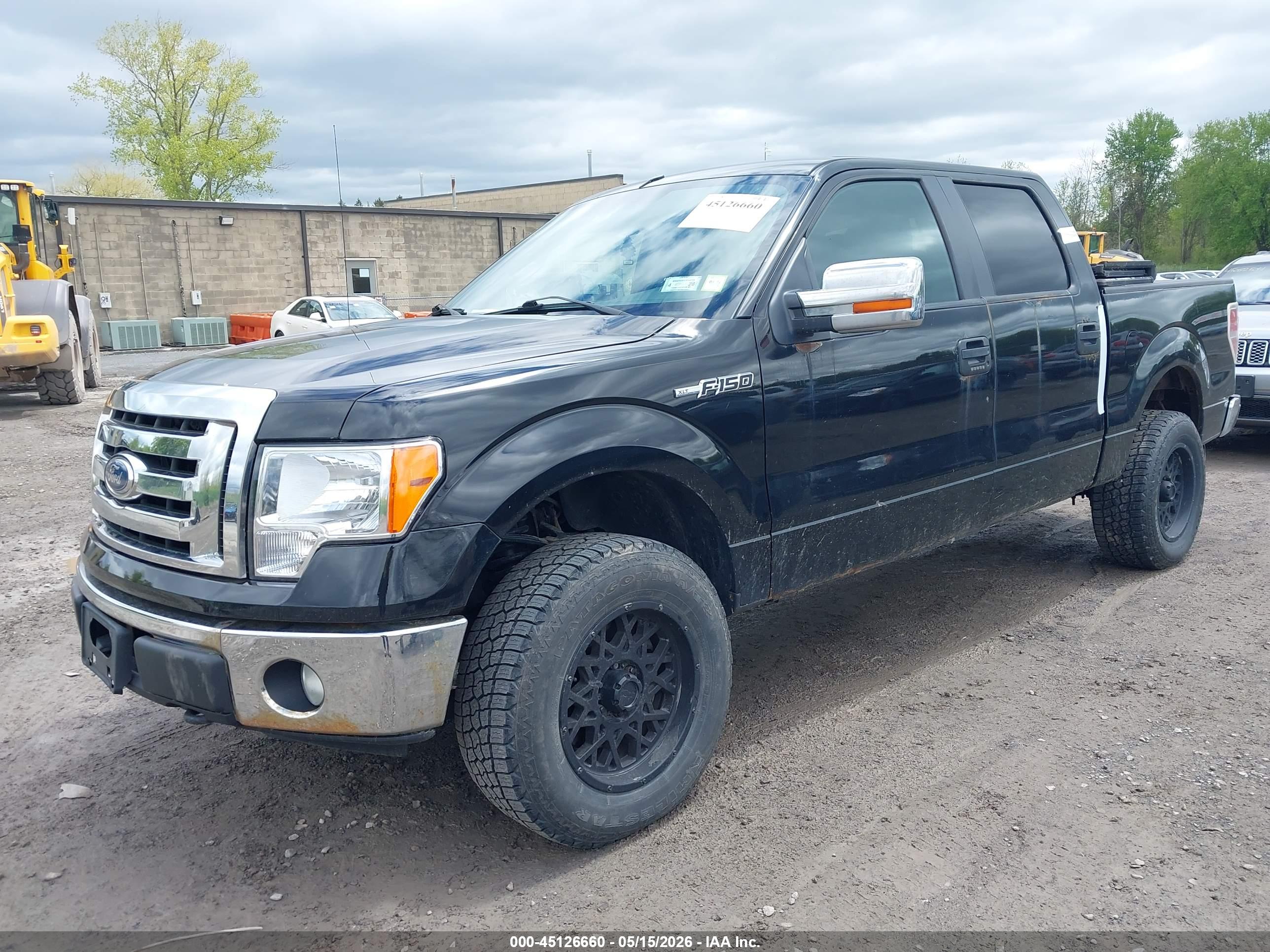 FORD F-150 image 2