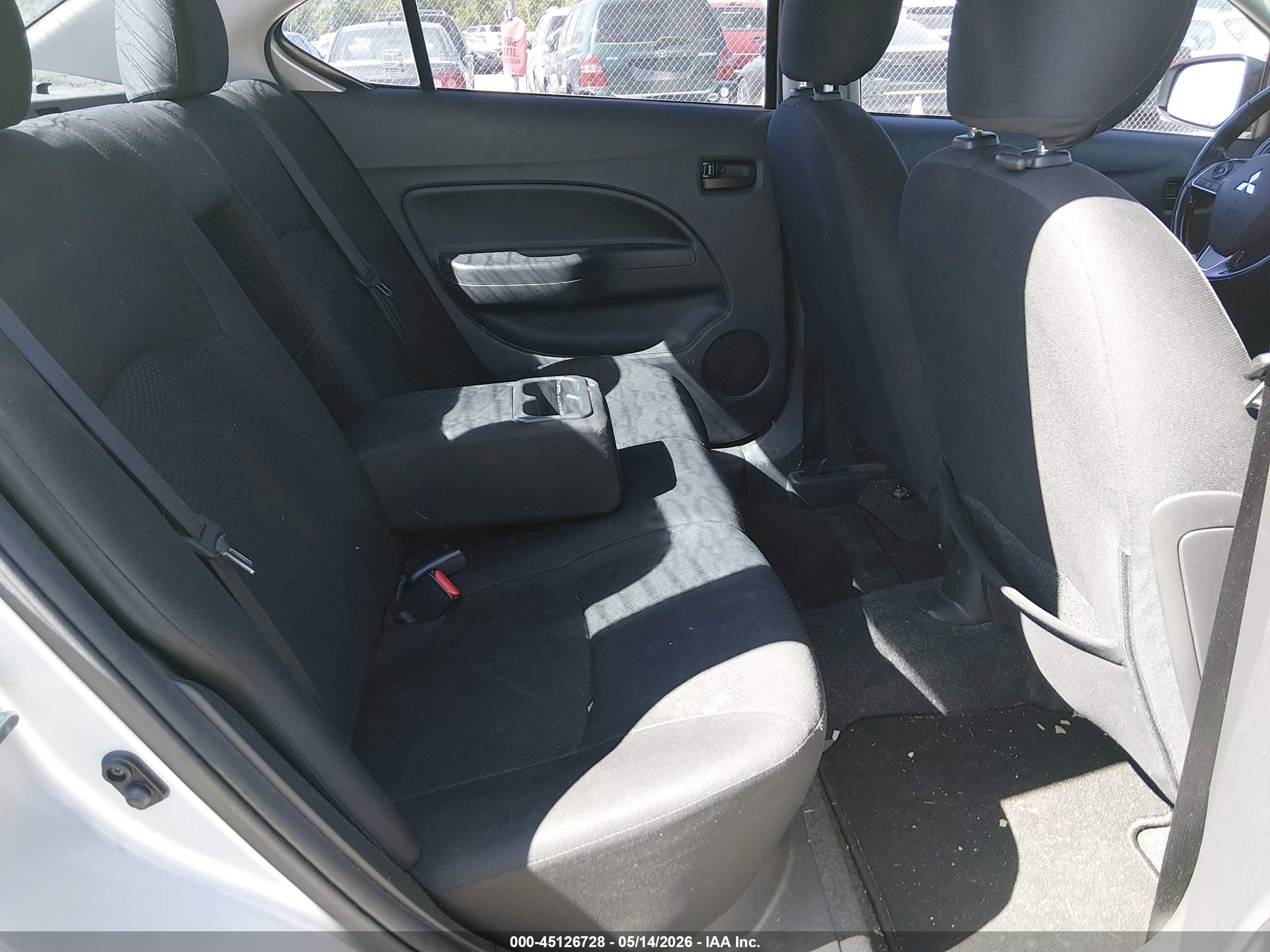 MITSUBISHI MIRAGE image 8