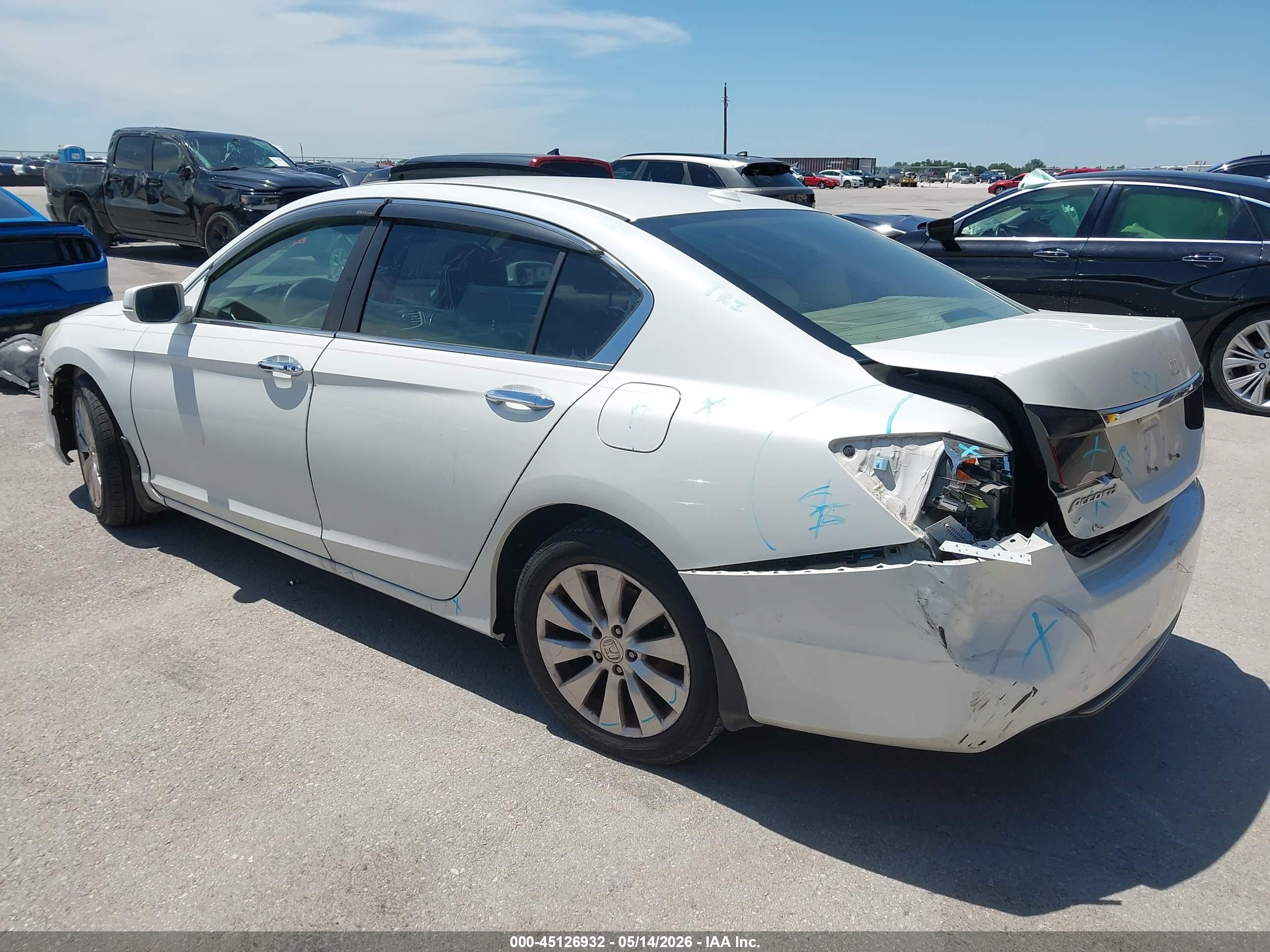 HONDA ACCORD image 3