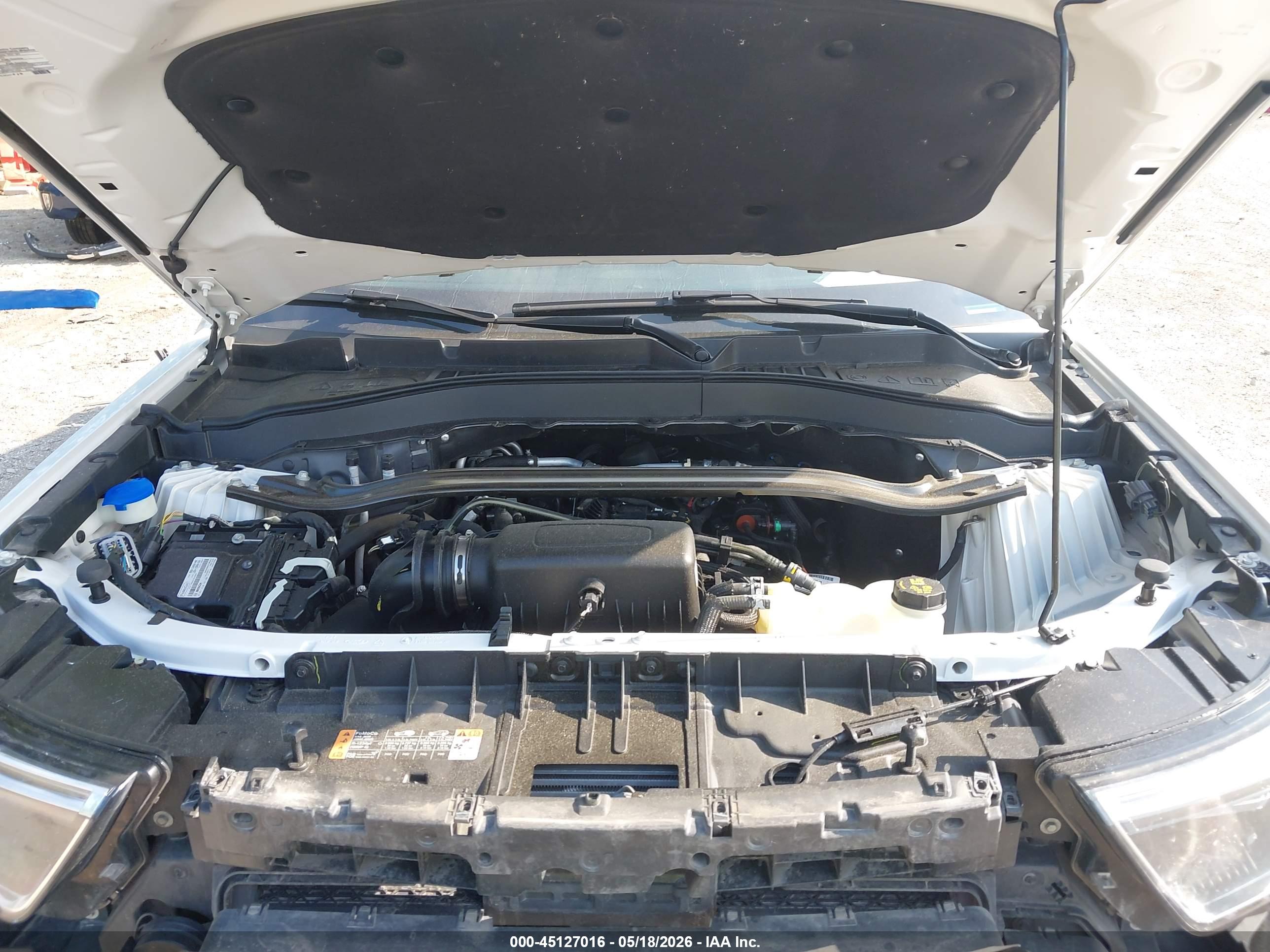 FORD EXPLORER image 10