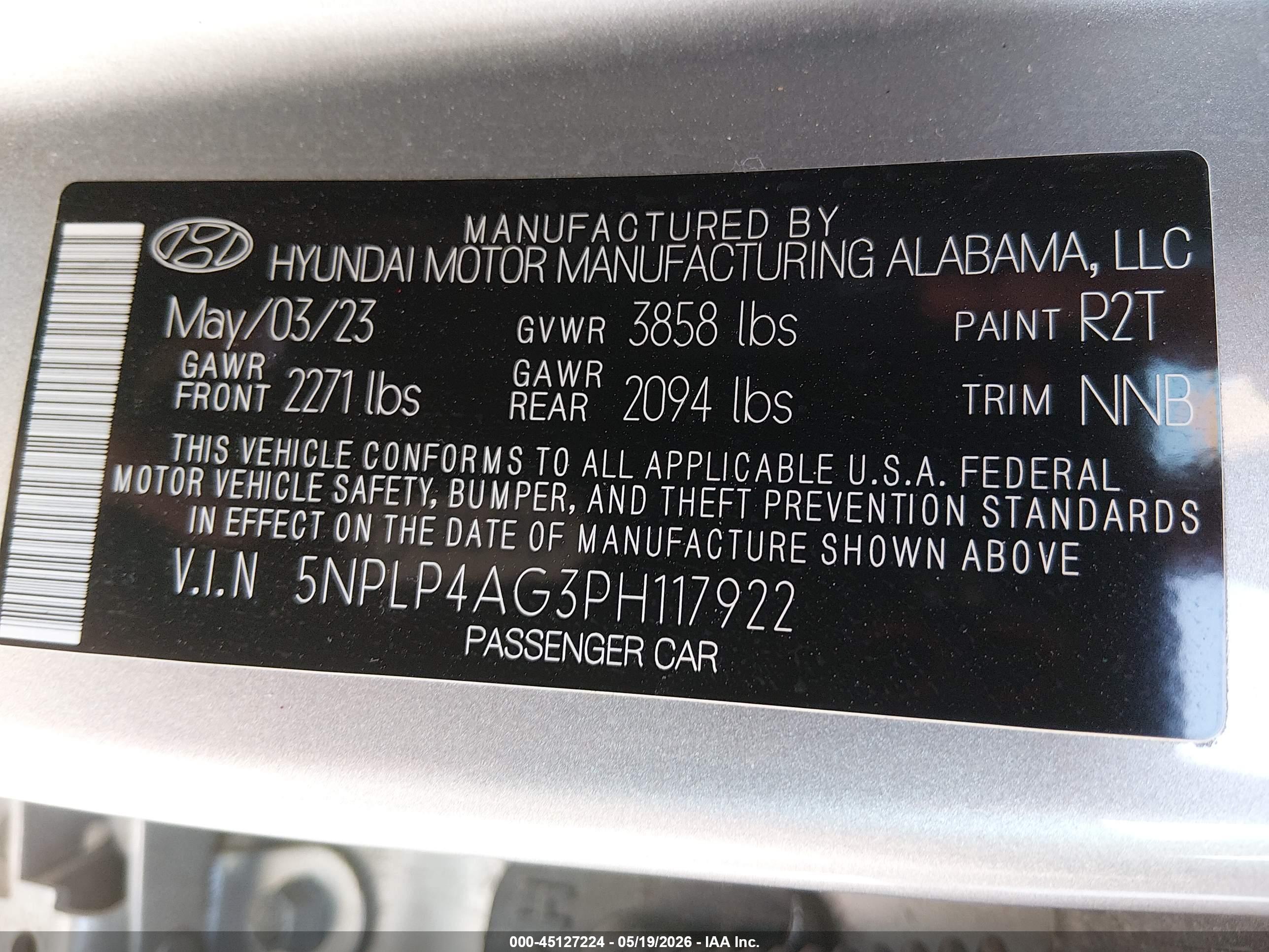 HYUNDAI ELANTRA image 9