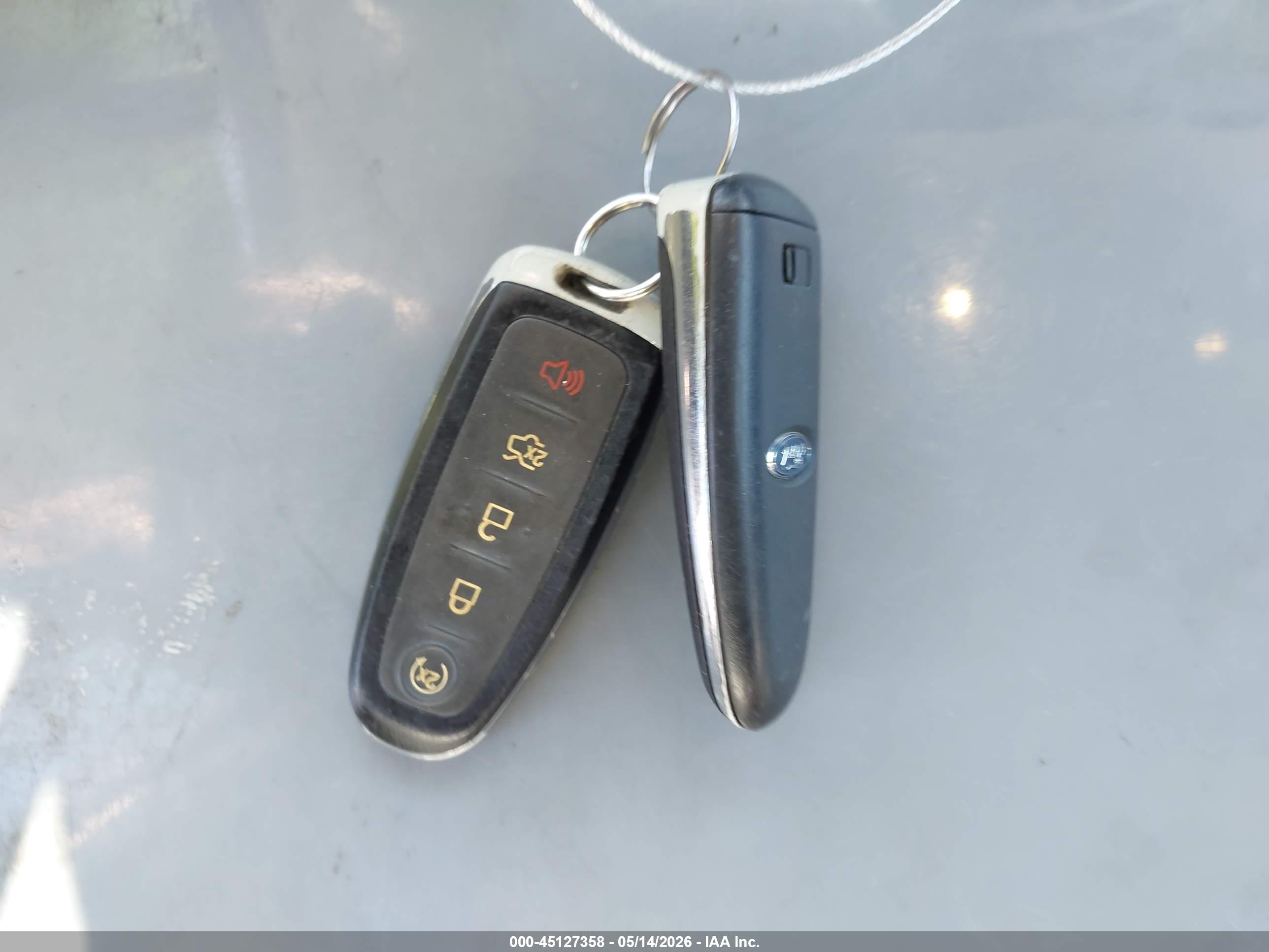 FORD ESCAPE image 11
