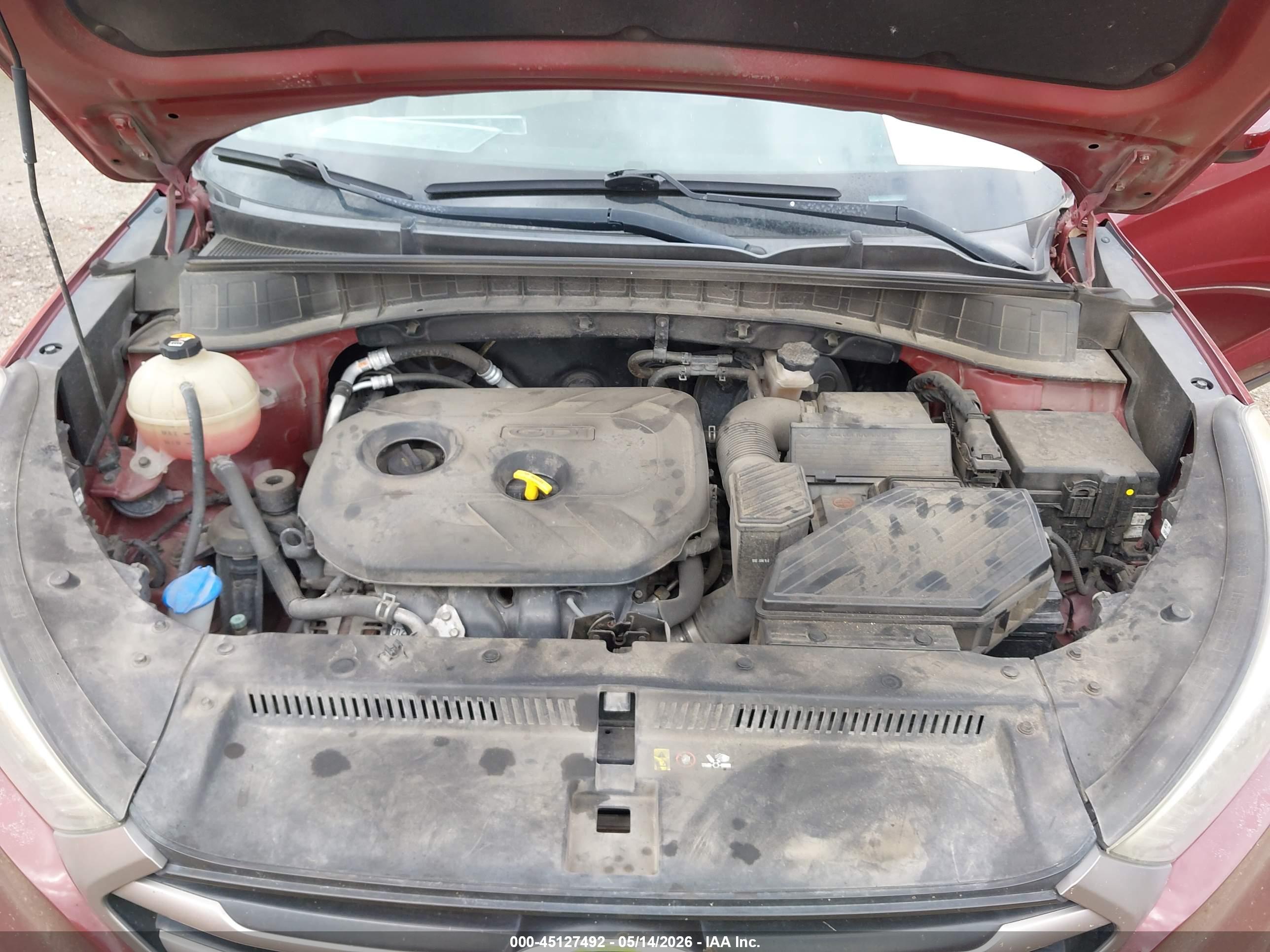 HYUNDAI TUCSON image 10