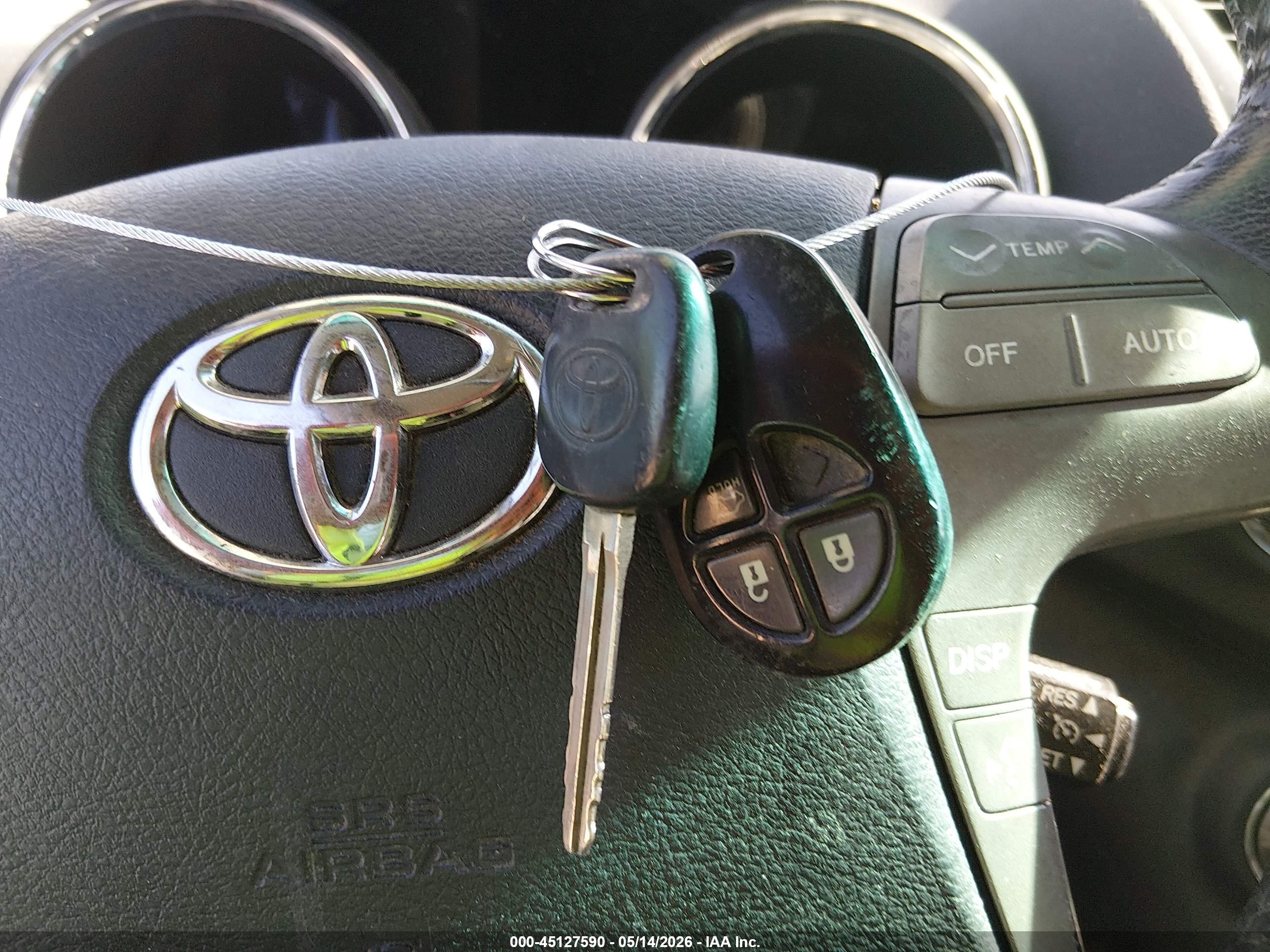 TOYOTA HIGHLANDER image 11