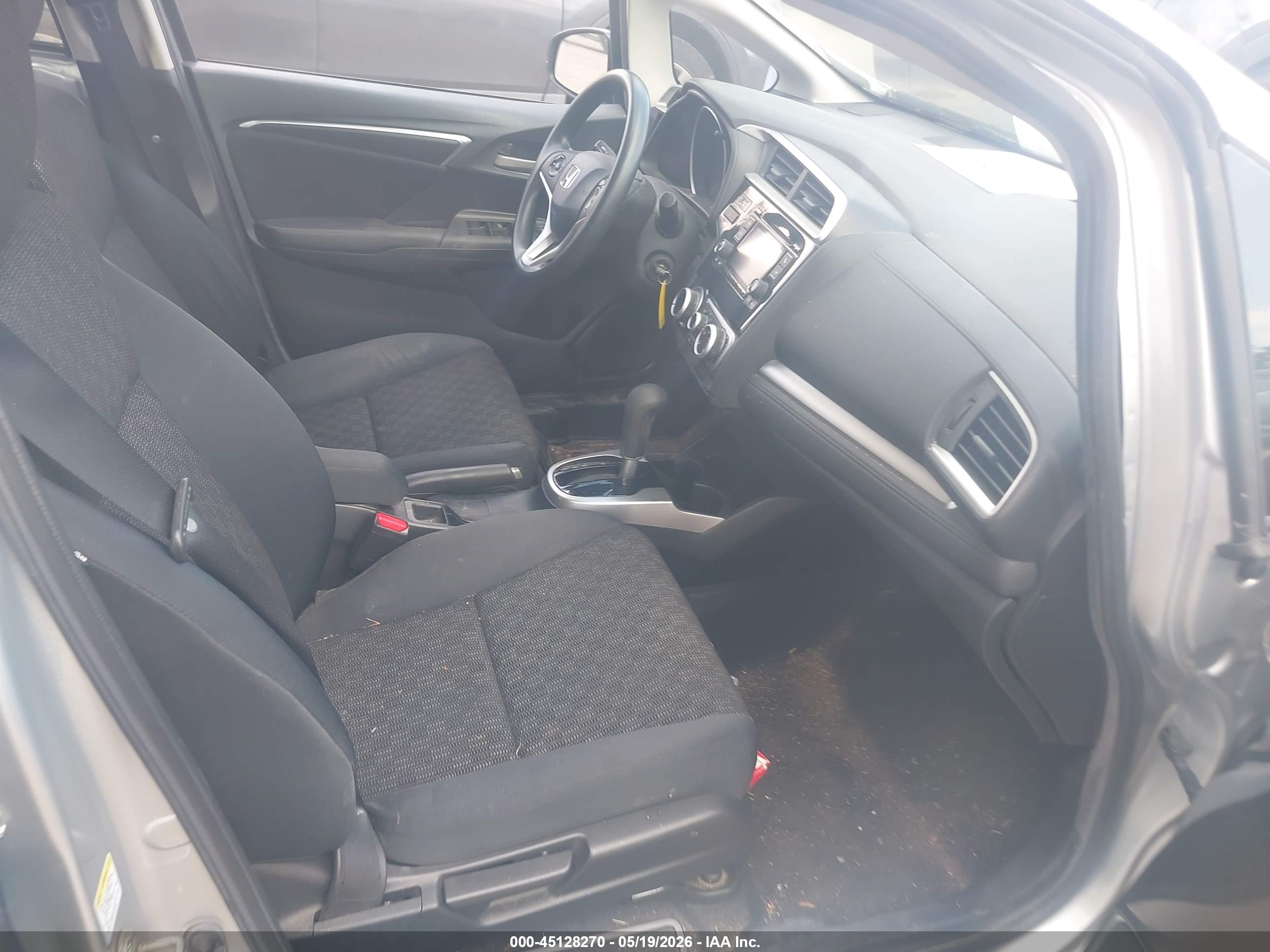 HONDA FIT image 5