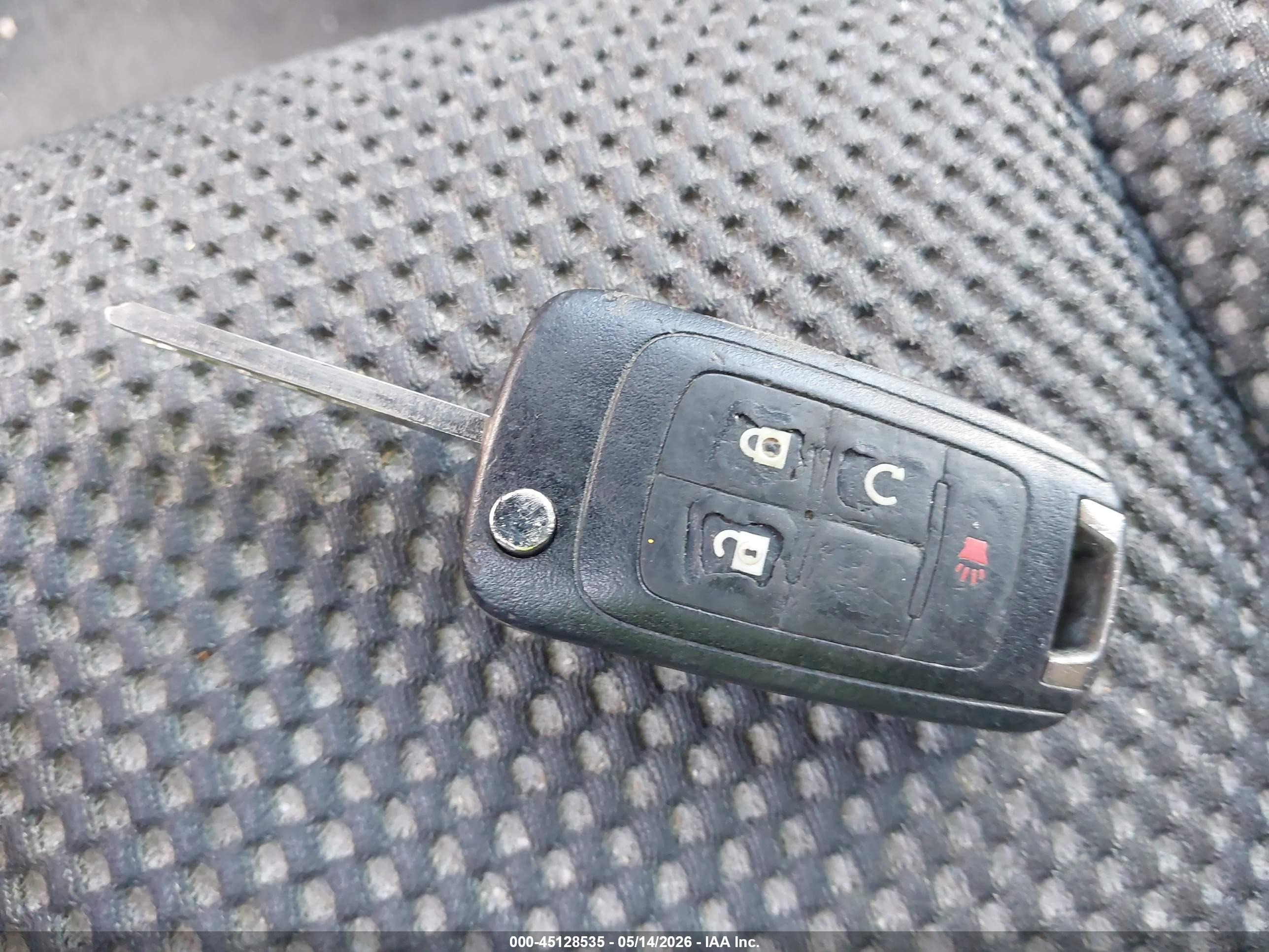 CHEVROLET EQUINOX image 11