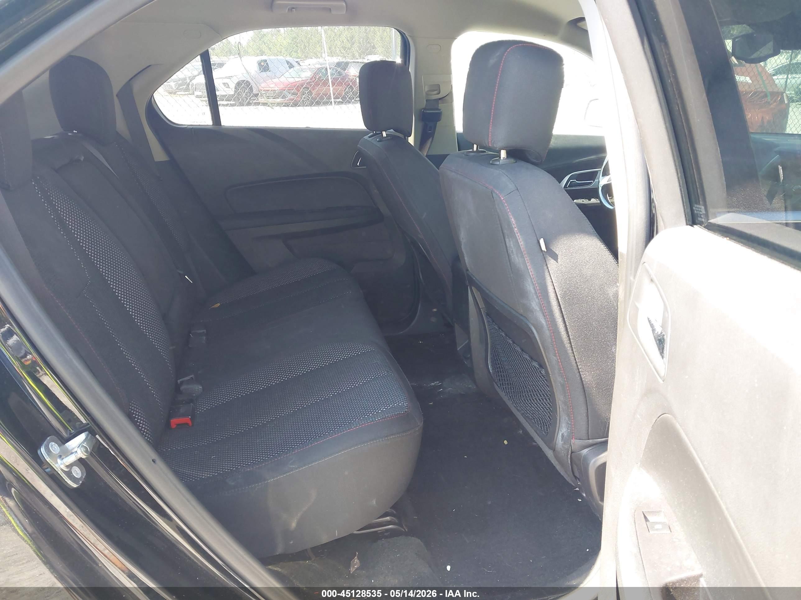 CHEVROLET EQUINOX image 8