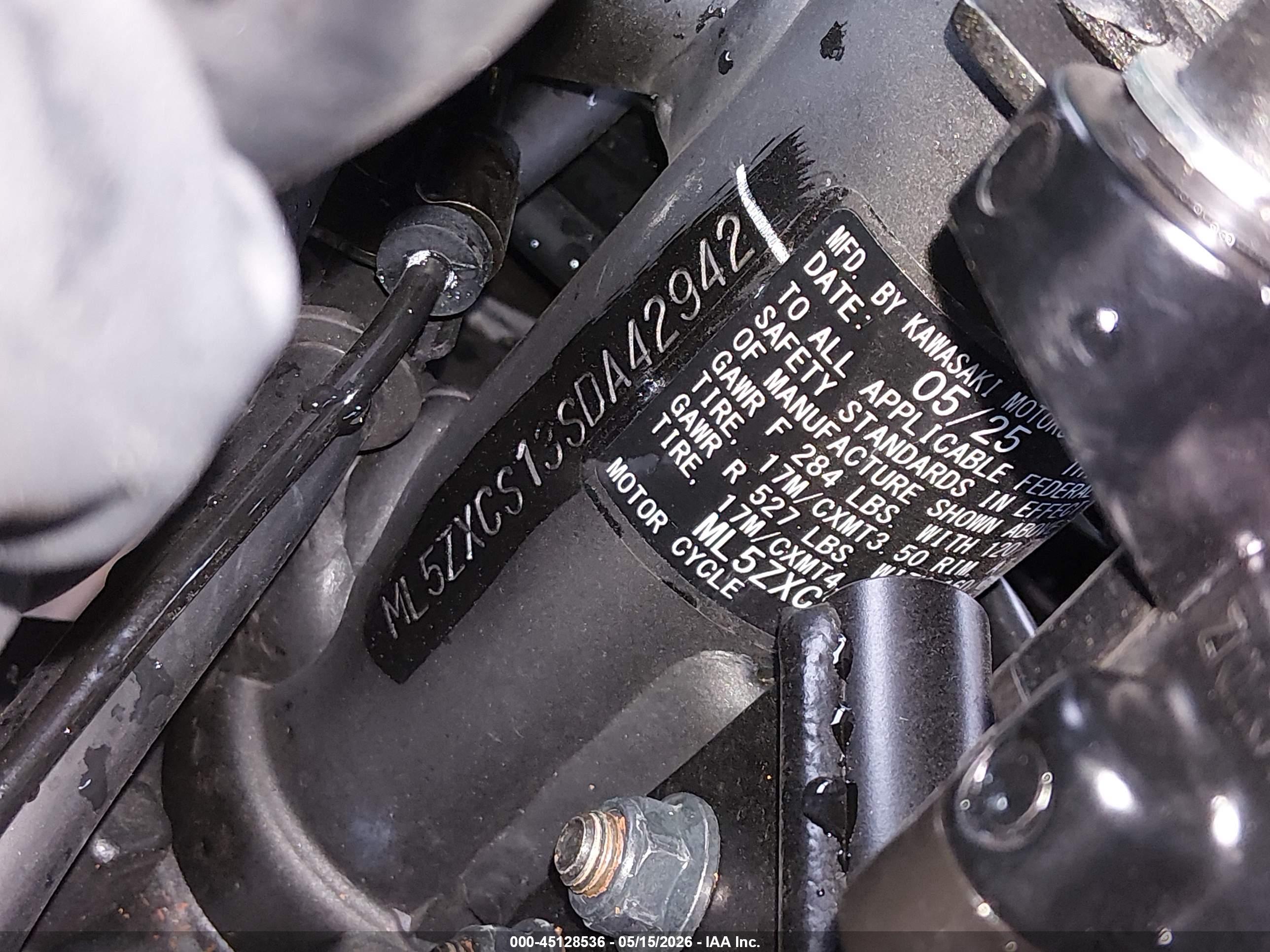 KAWASAKI ZX400 image 10