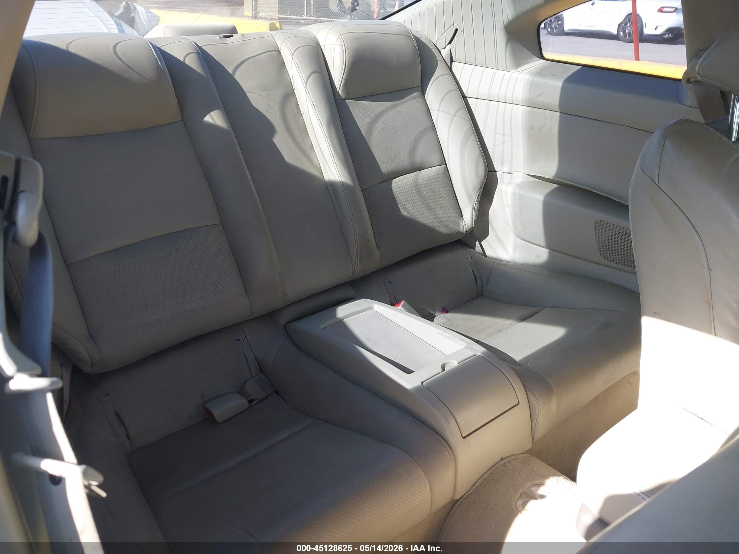 INFINITI G35 image 8