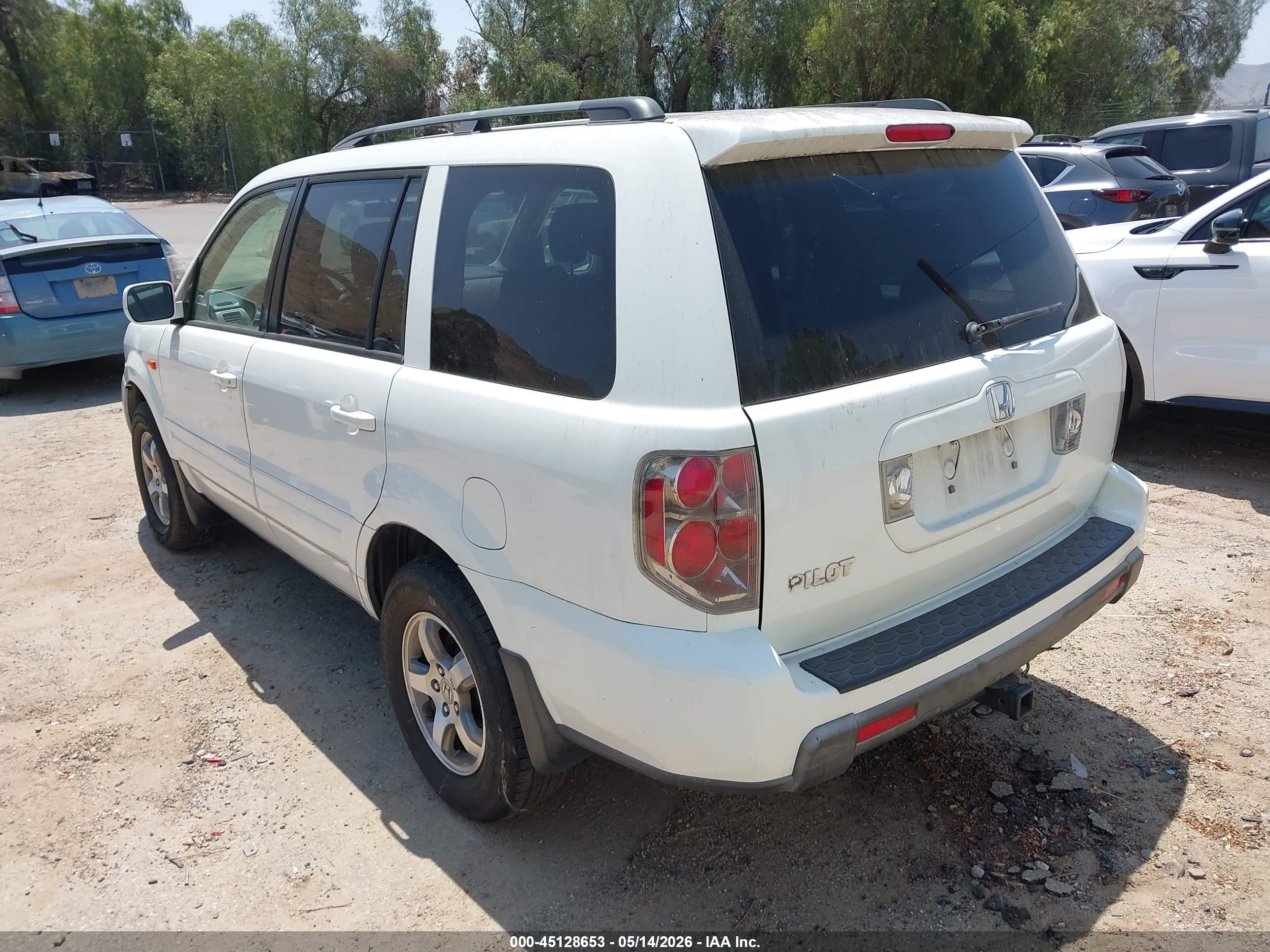 HONDA PILOT image 3