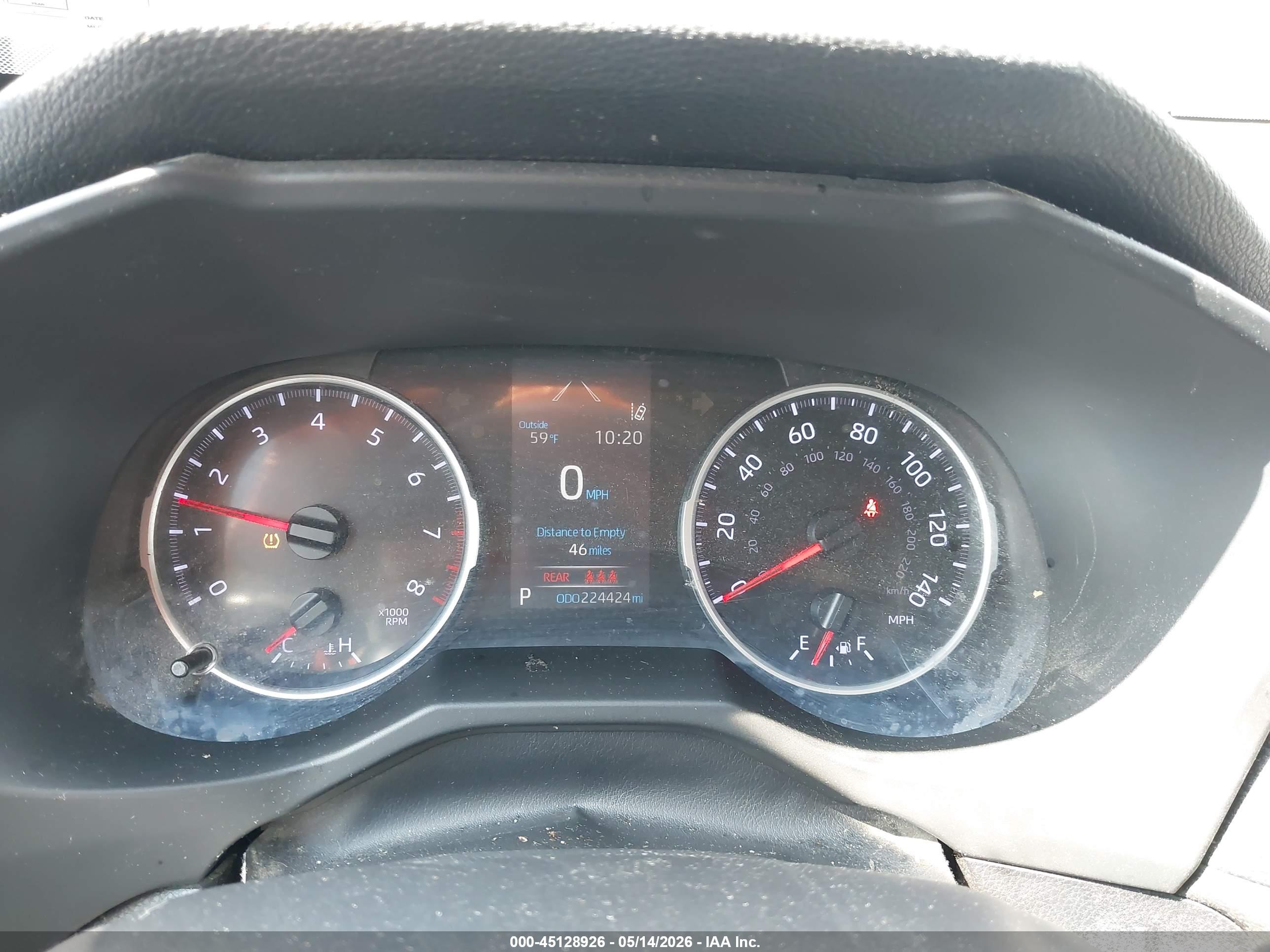 TOYOTA RAV4 image 7
