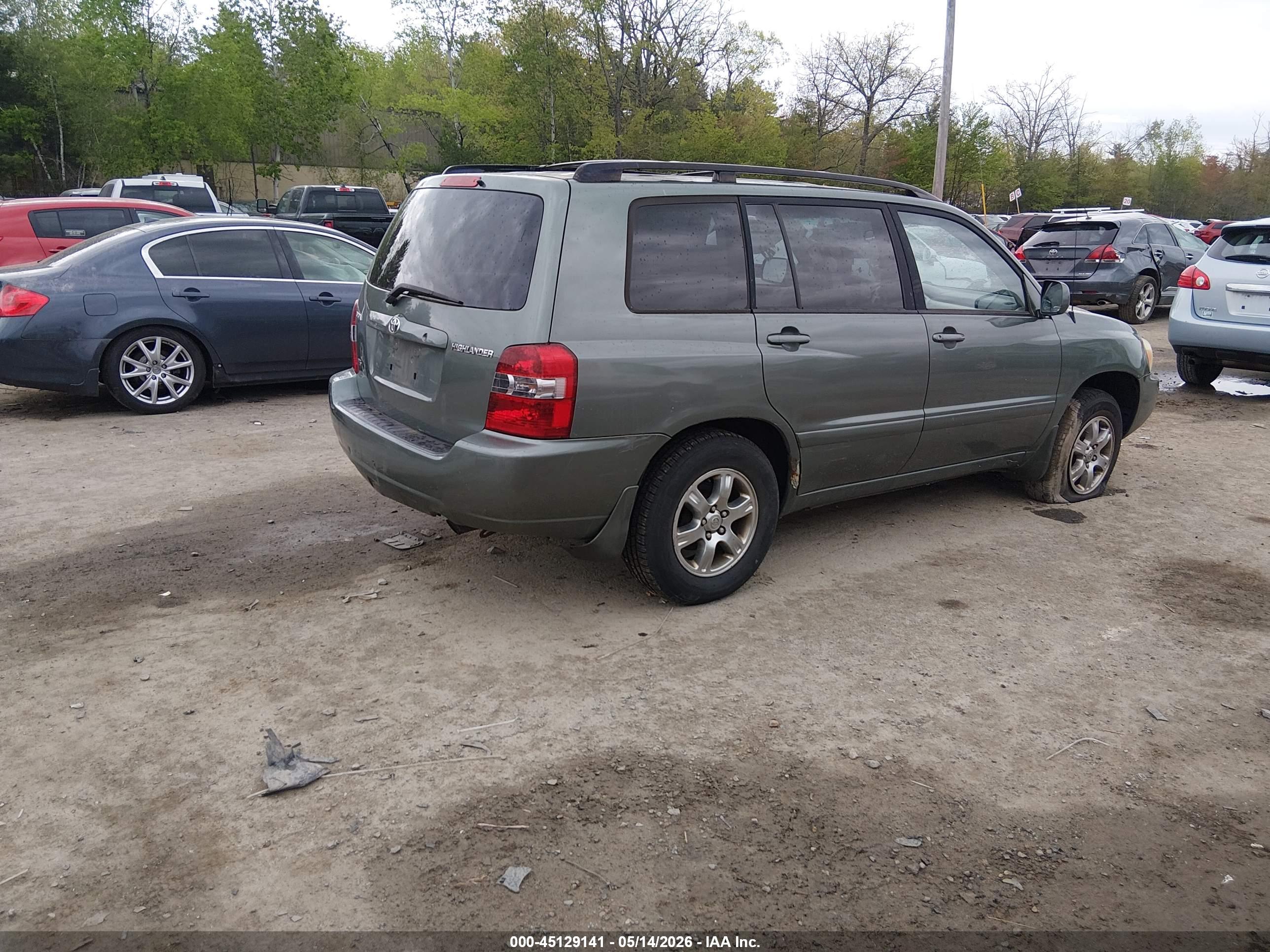 TOYOTA HIGHLANDER image 4
