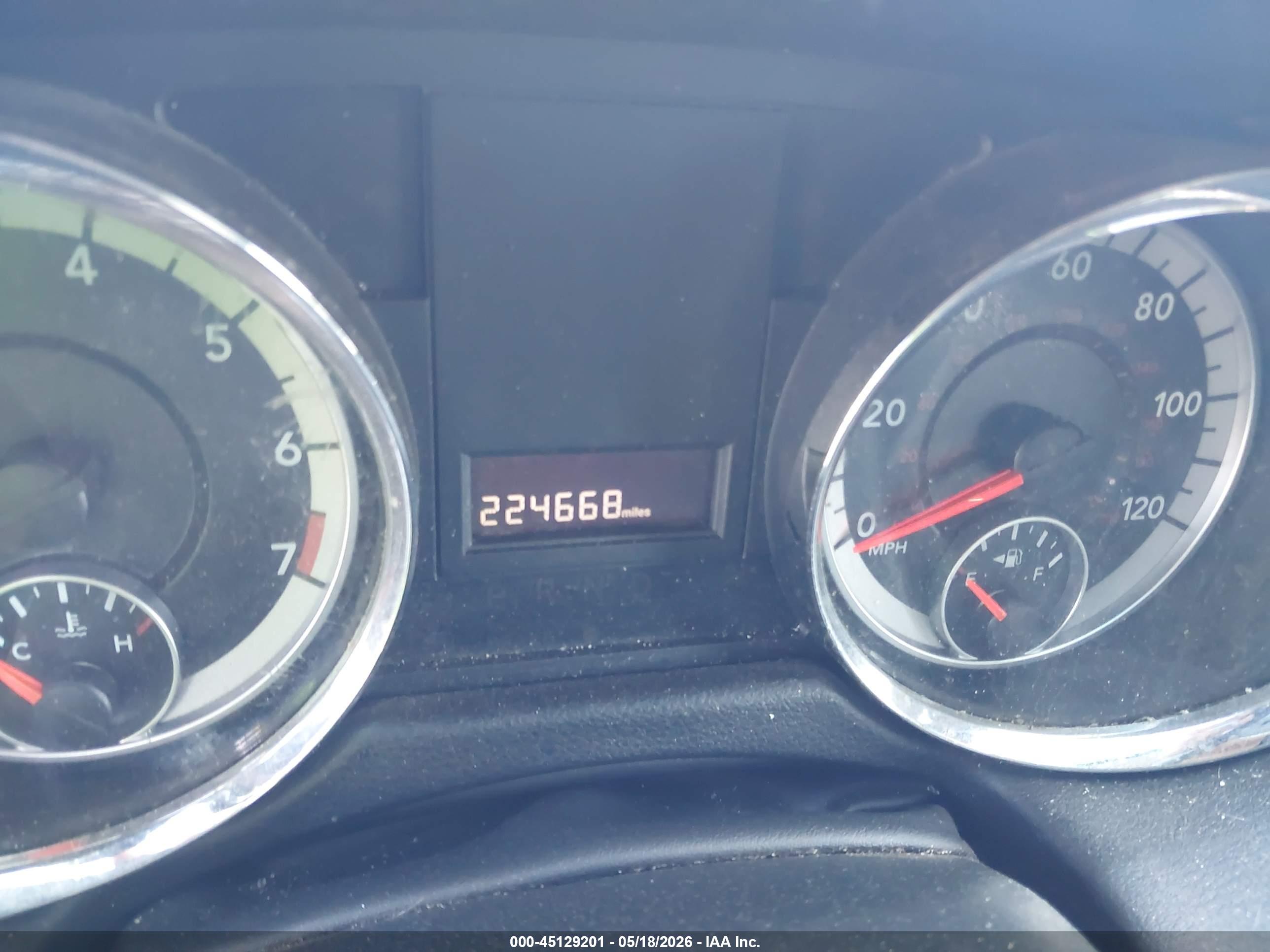 DODGE GRAND image 7