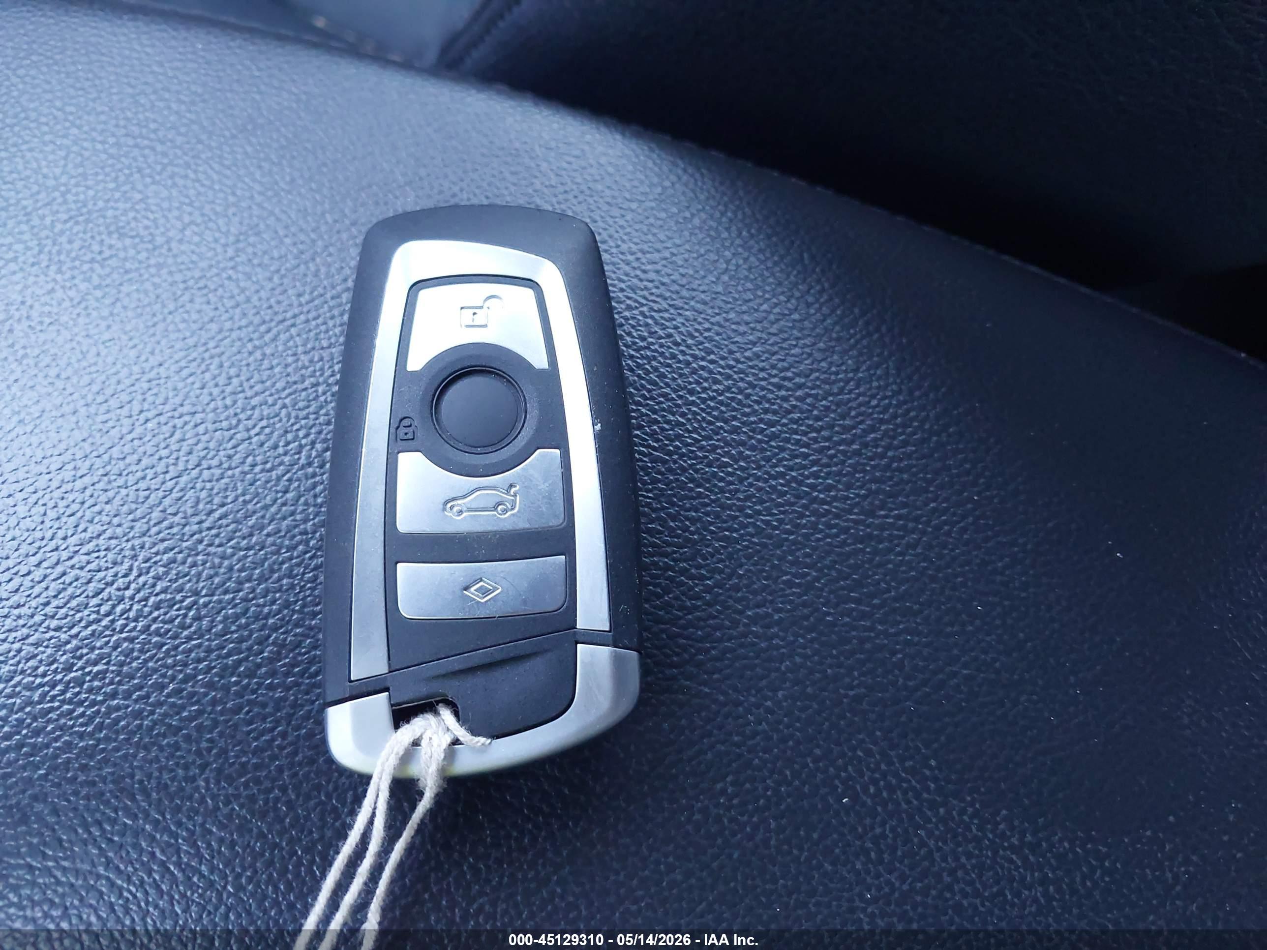 BMW 328I image 11