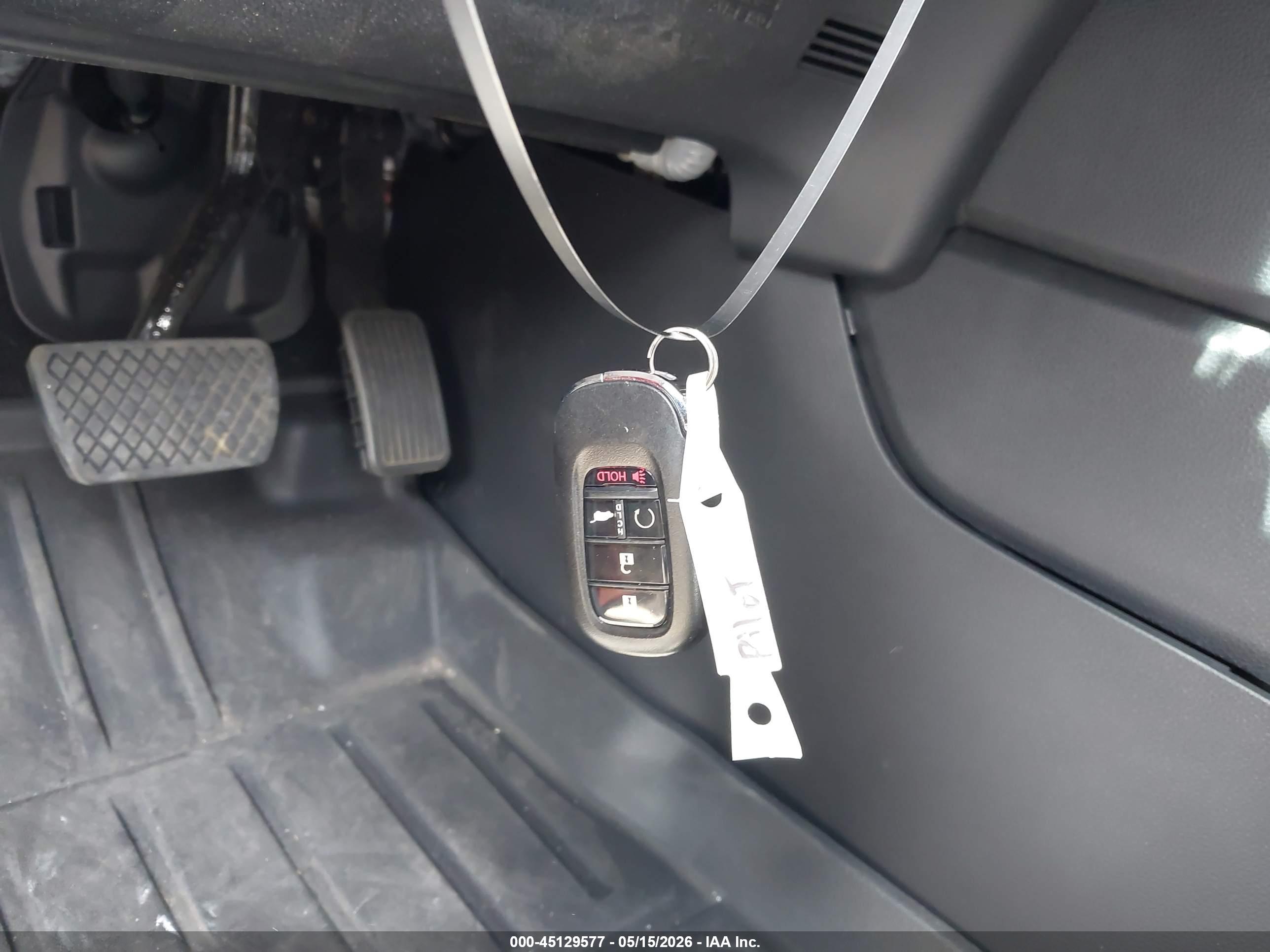 HONDA PILOT image 11