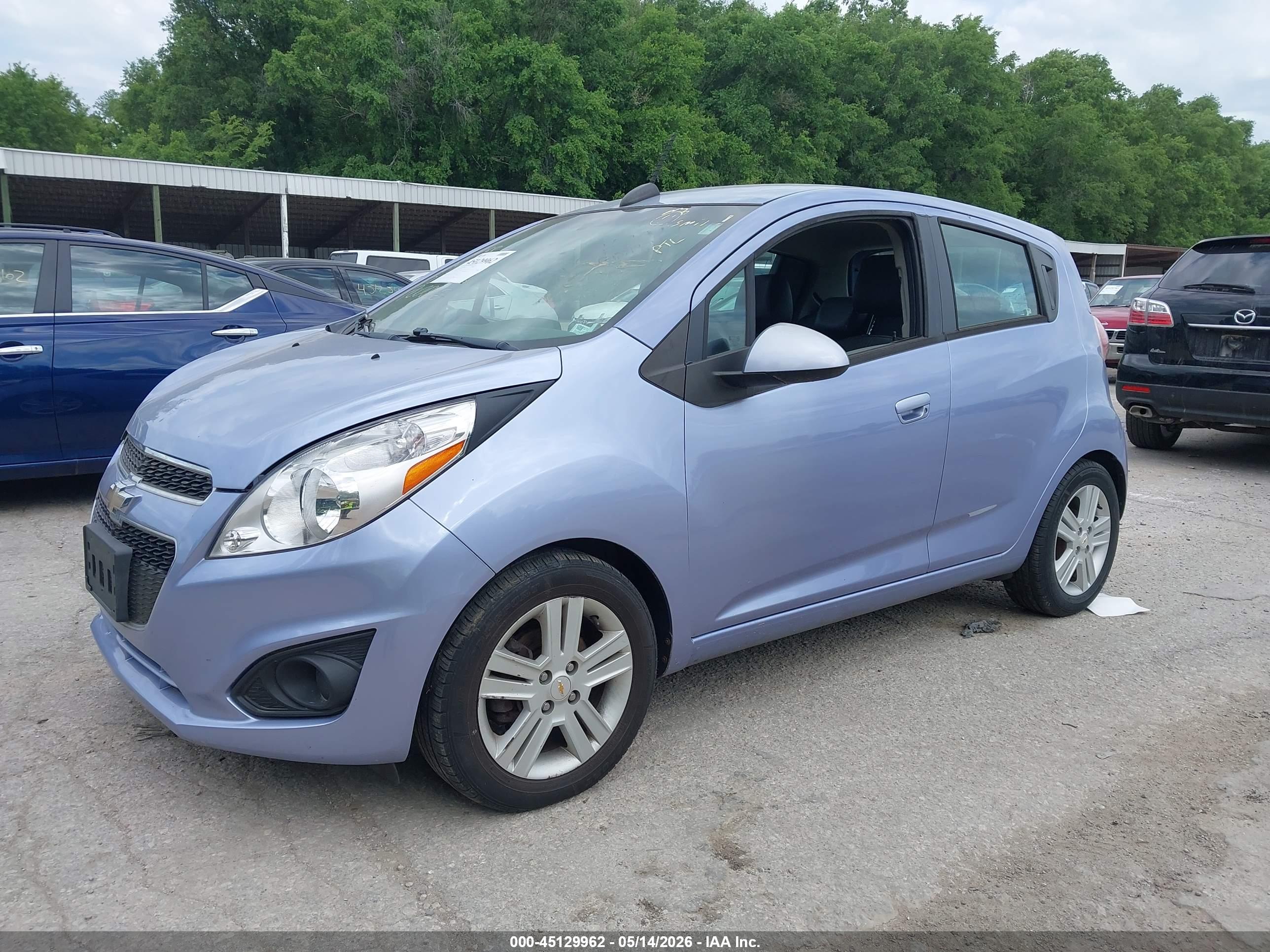 CHEVROLET SPARK image 2