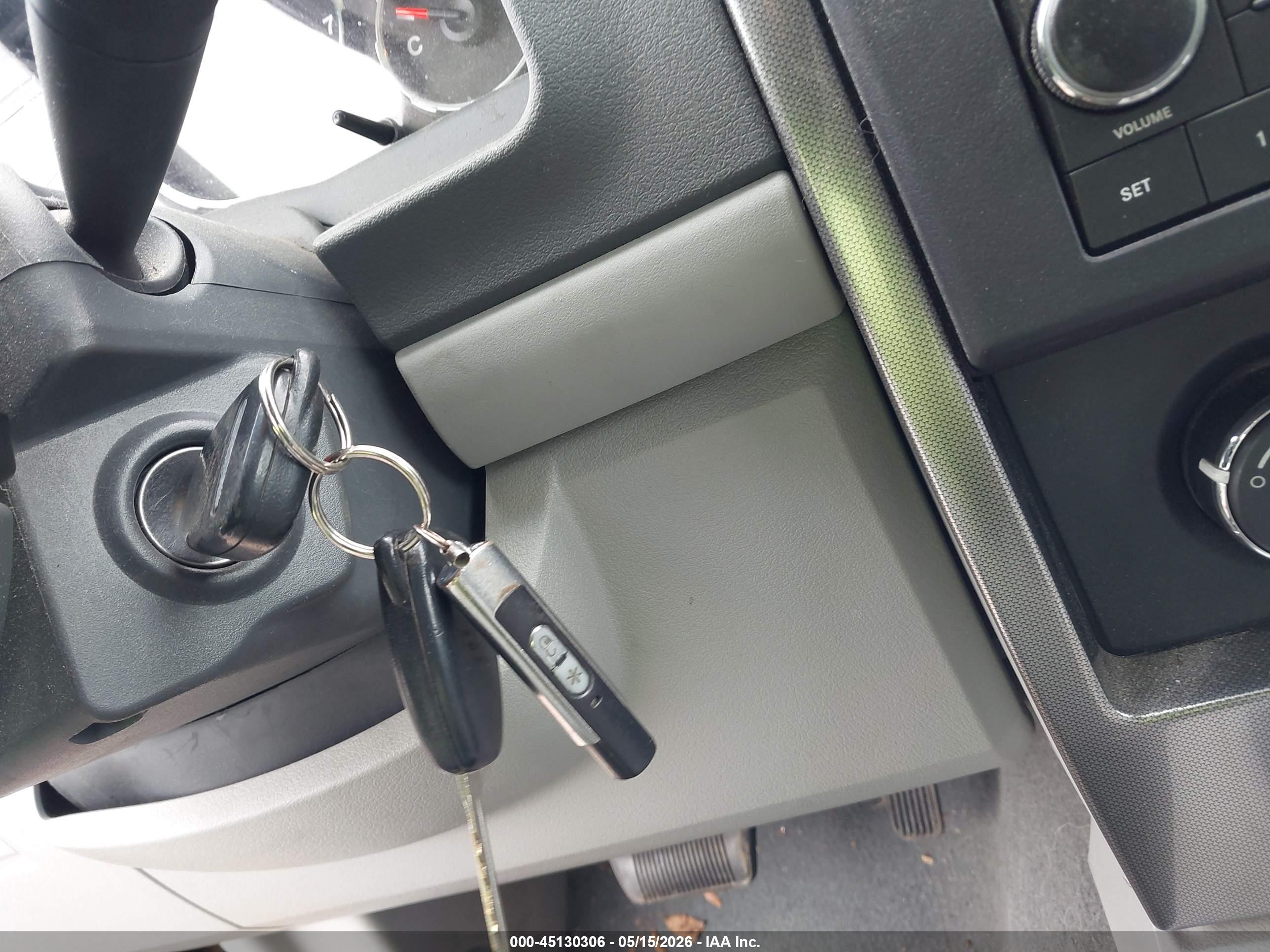 JEEP LIBERTY image 11
