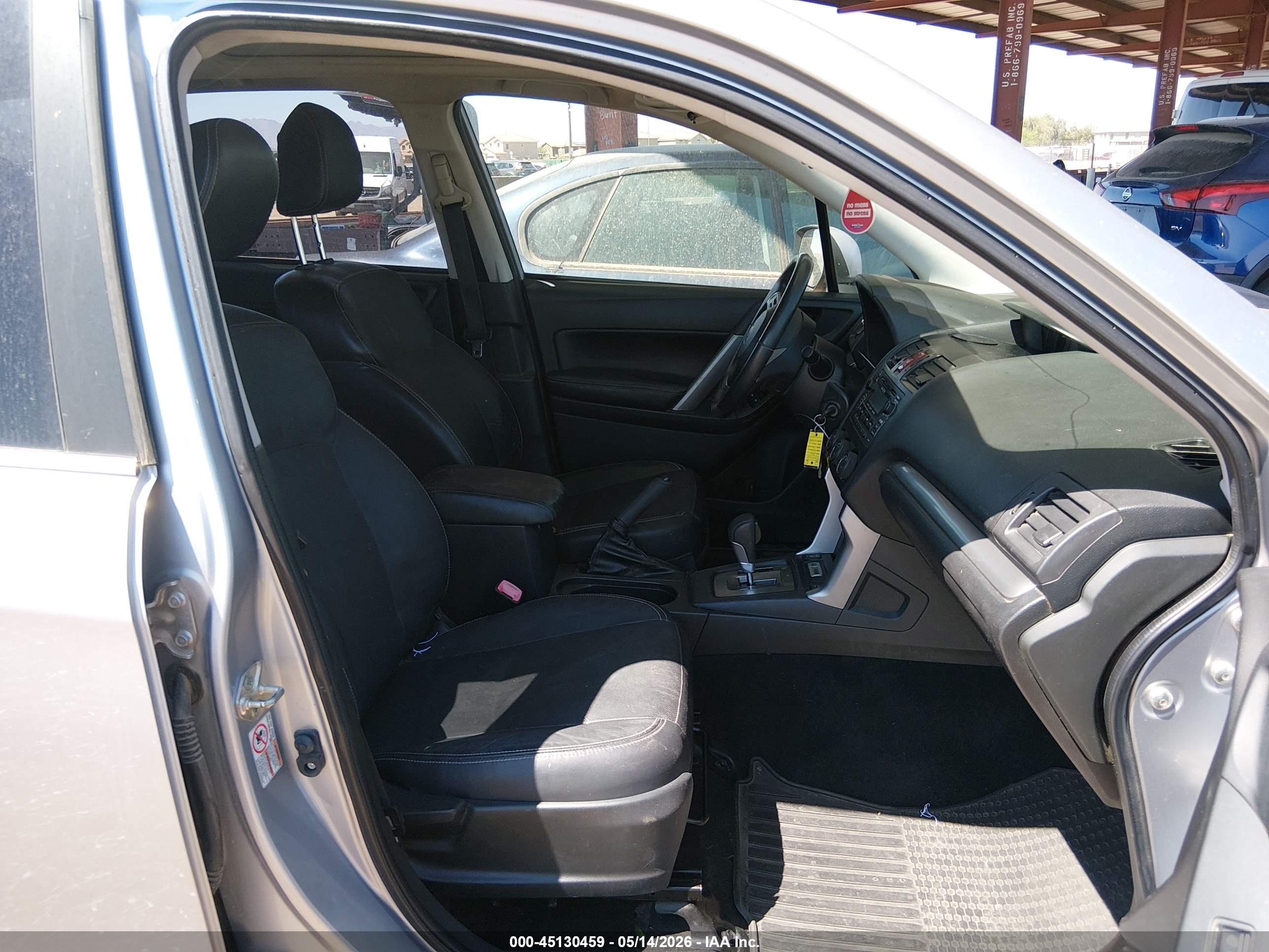 SUBARU FORESTER image 5