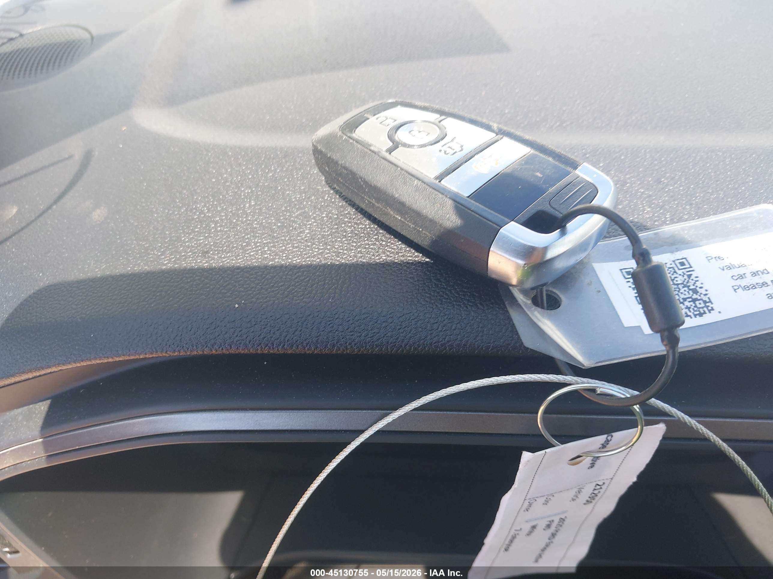 FORD ESCAPE image 11