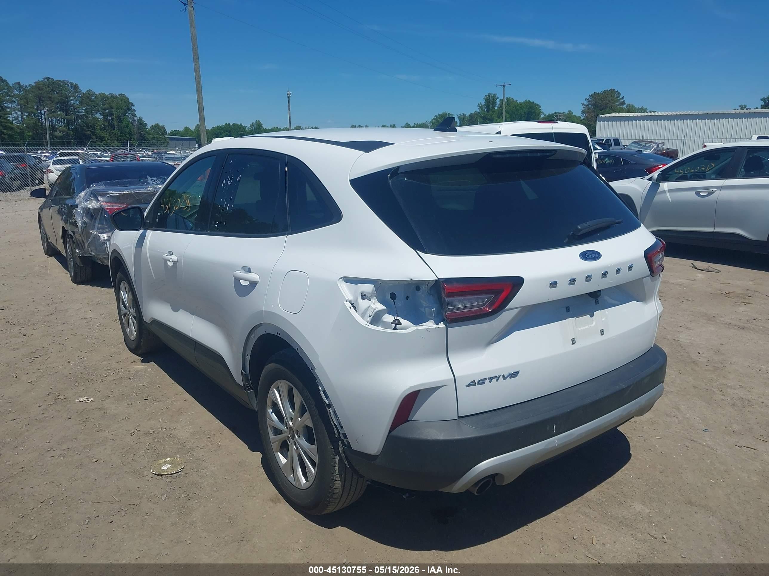 FORD ESCAPE image 6