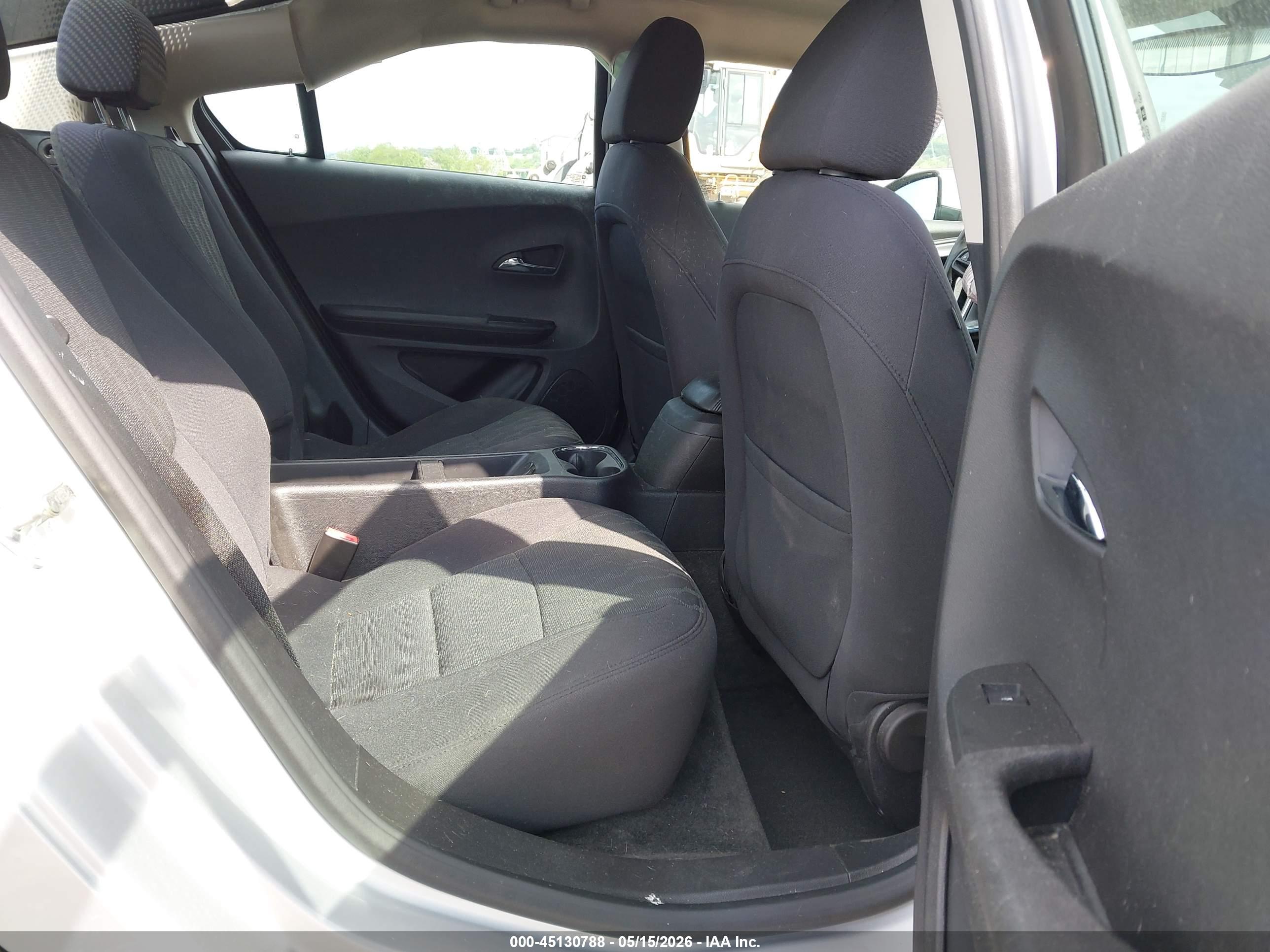 CHEVROLET VOLT image 8