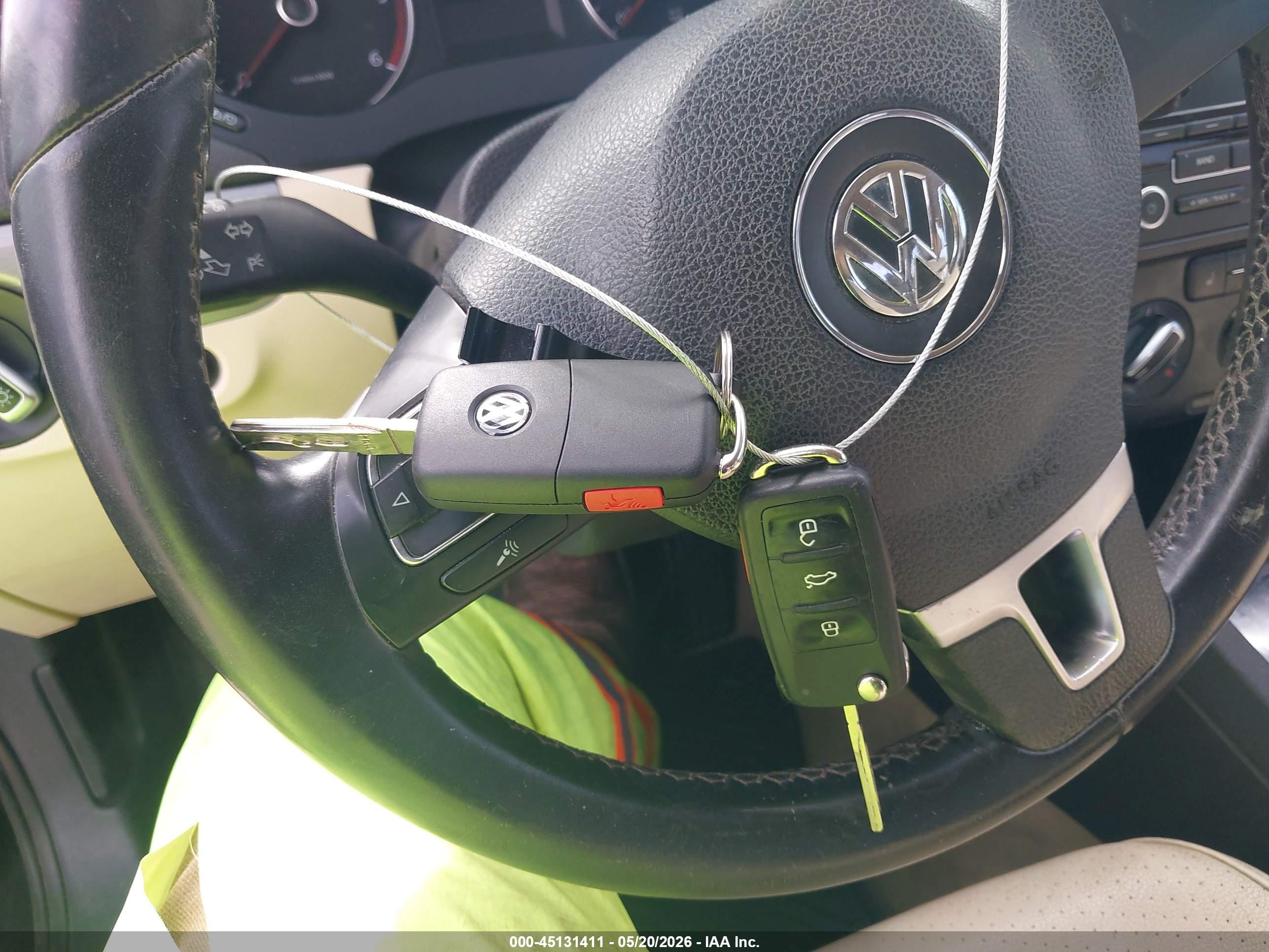 VOLKSWAGEN JETTA image 11