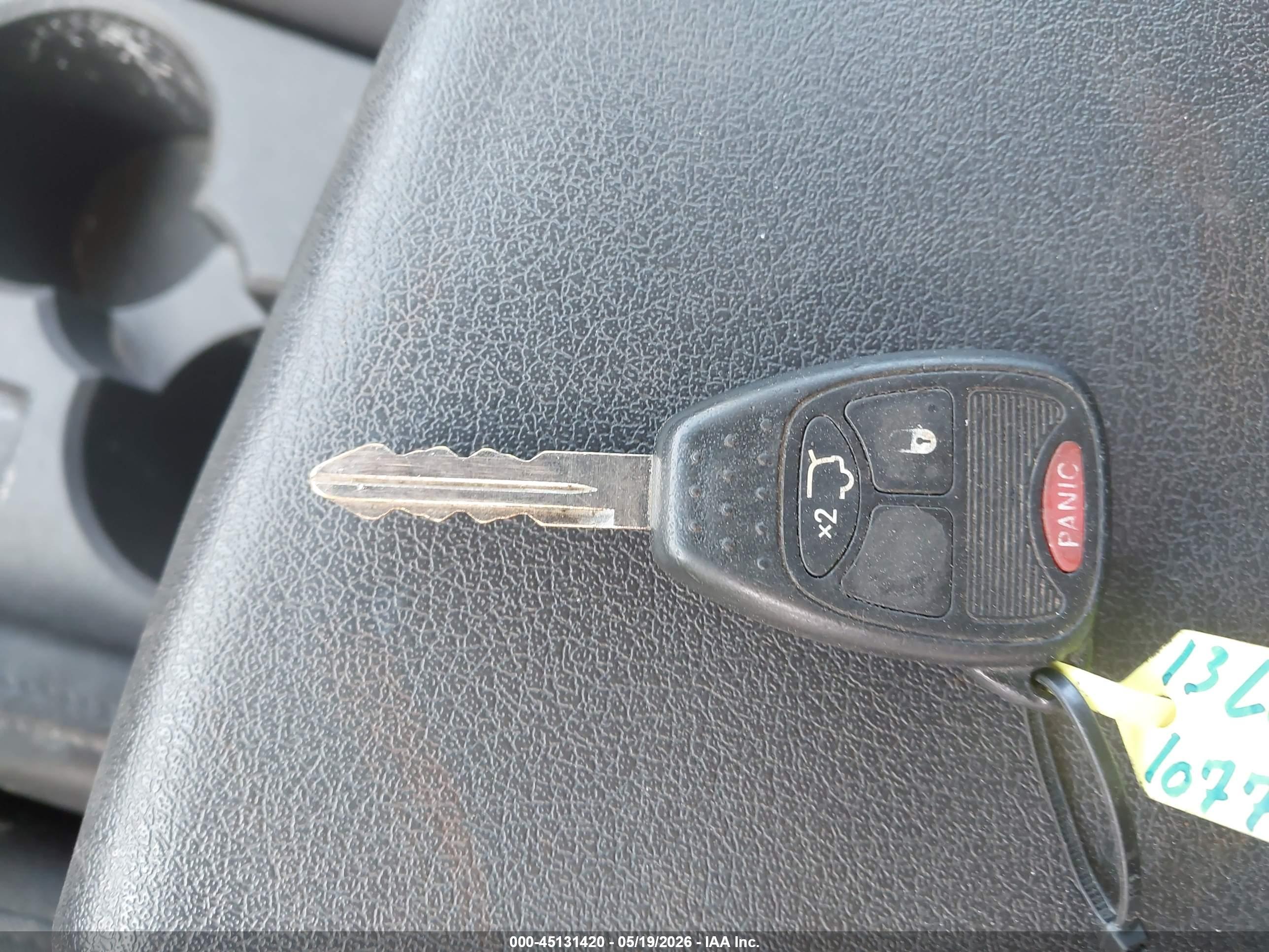 JEEP LIBERTY image 11
