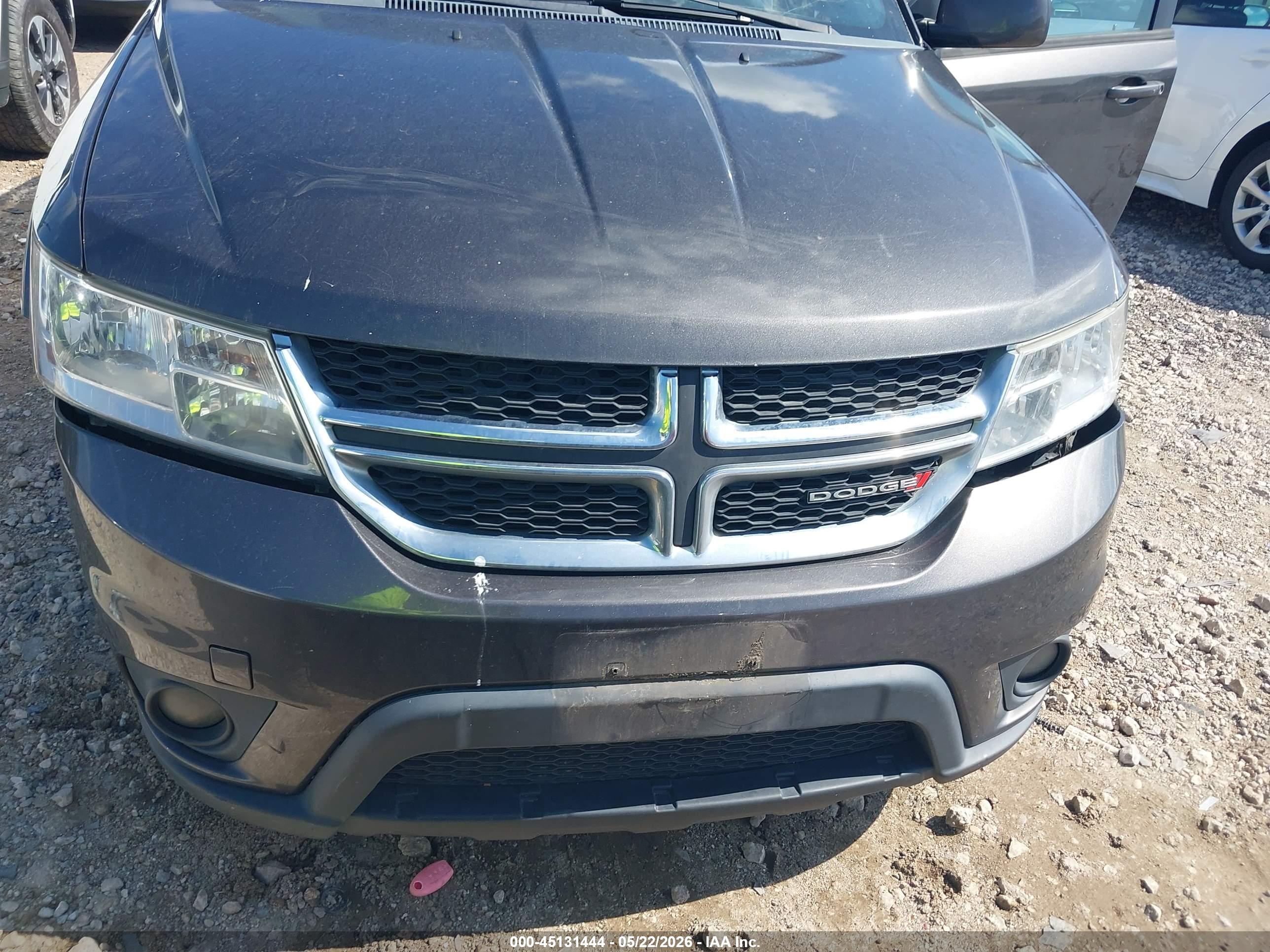 DODGE JOURNEY image 6