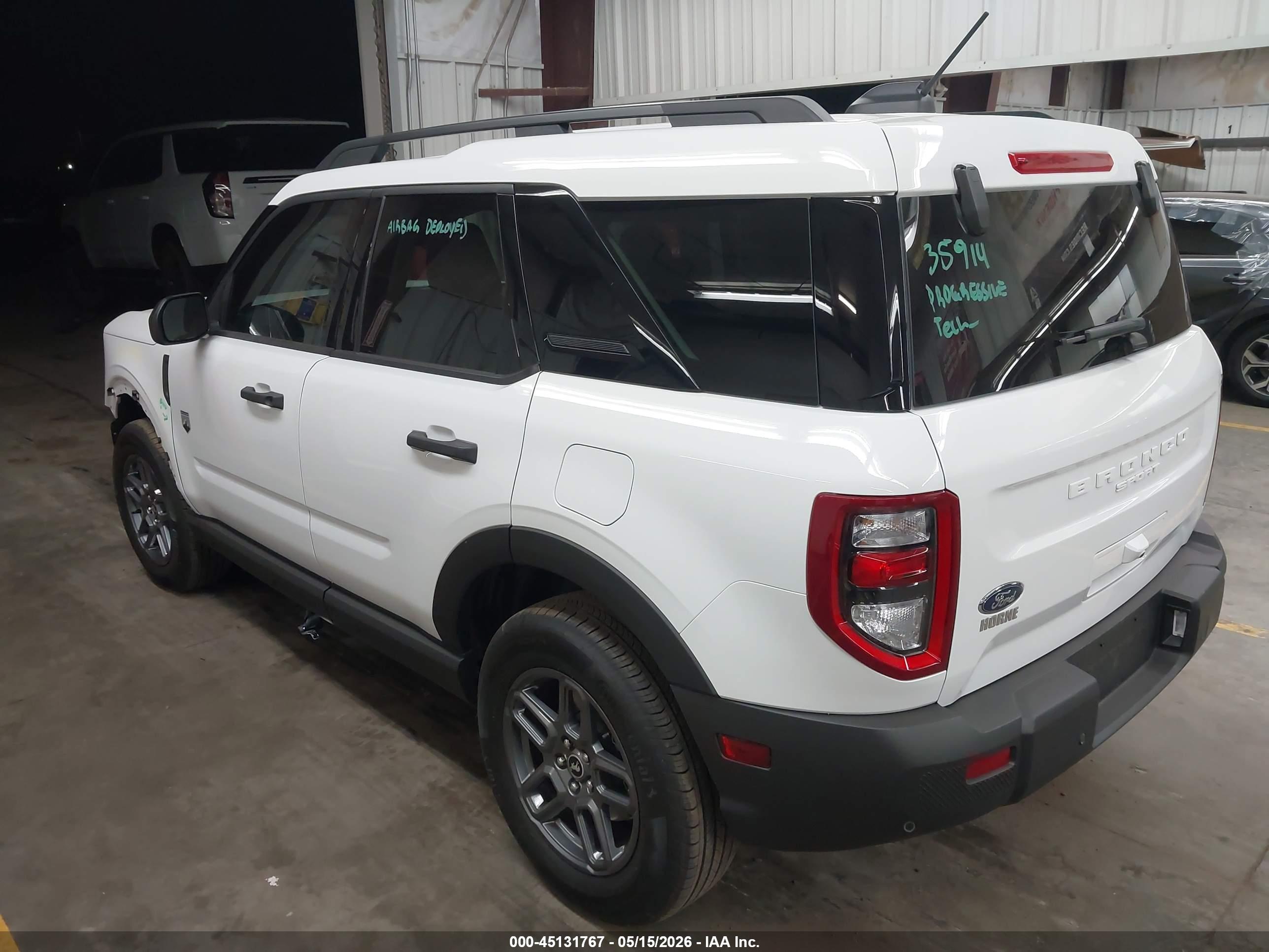 FORD BRONCO image 3