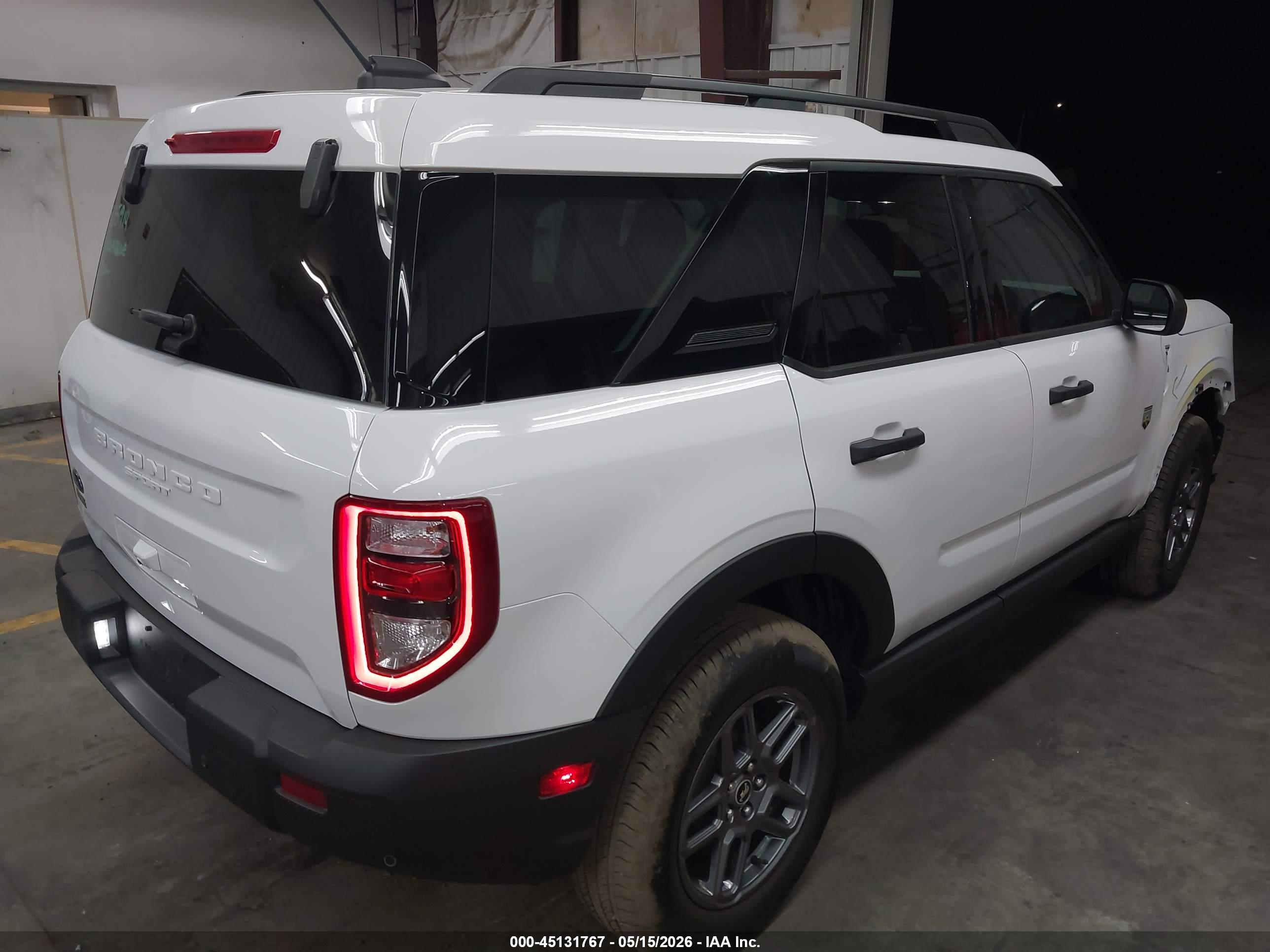 FORD BRONCO image 4
