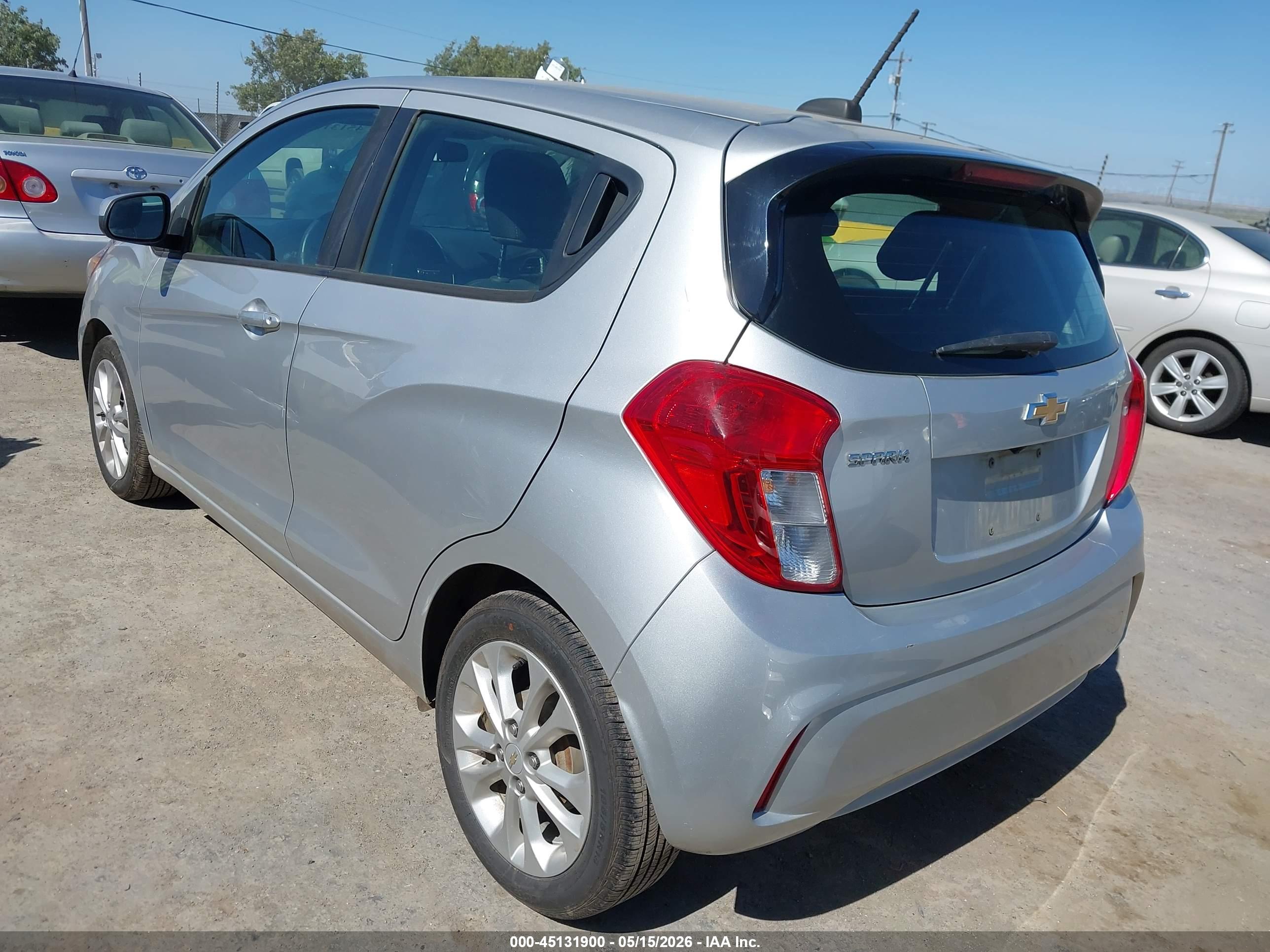 CHEVROLET SPARK image 3