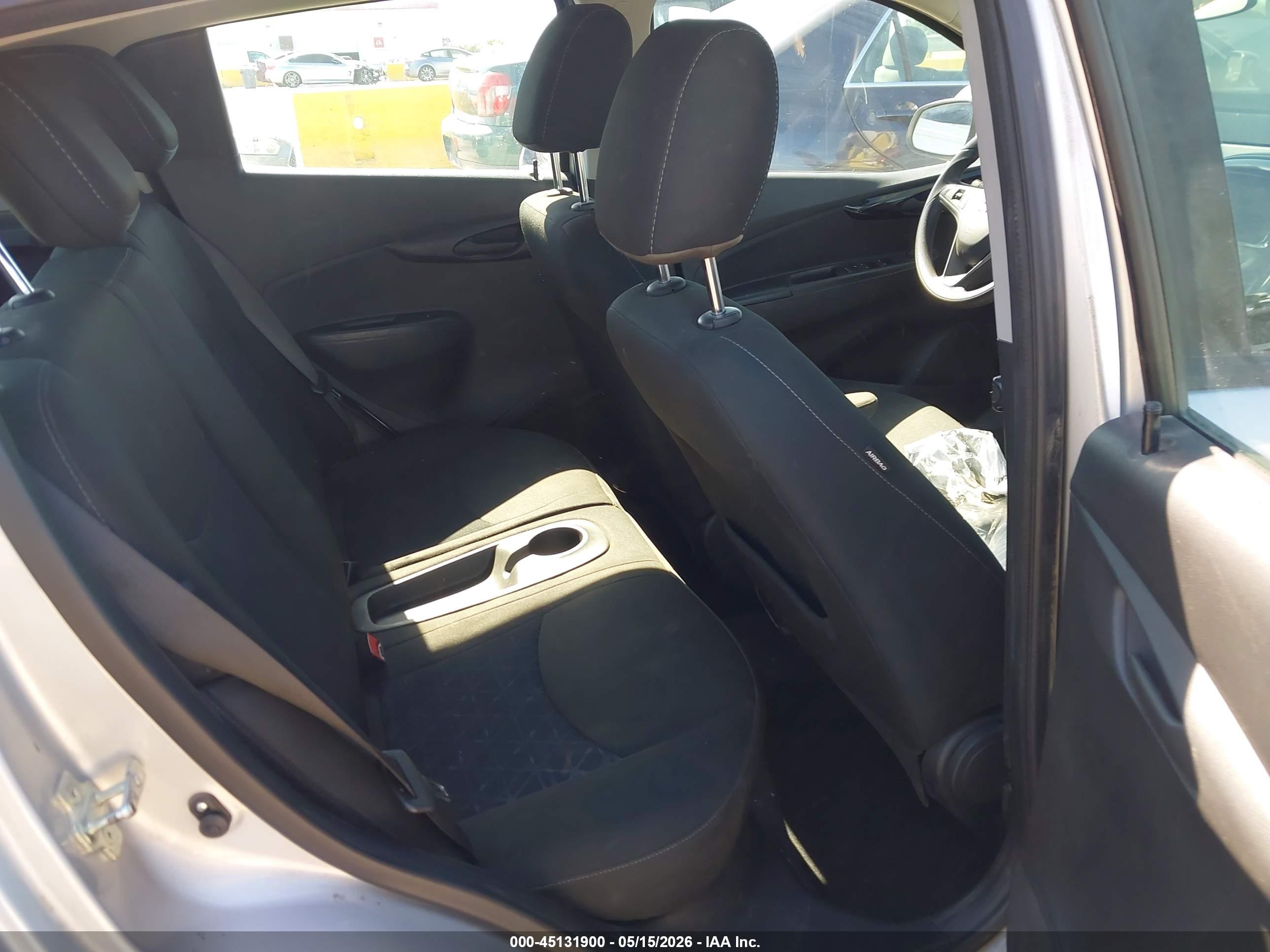 CHEVROLET SPARK image 8