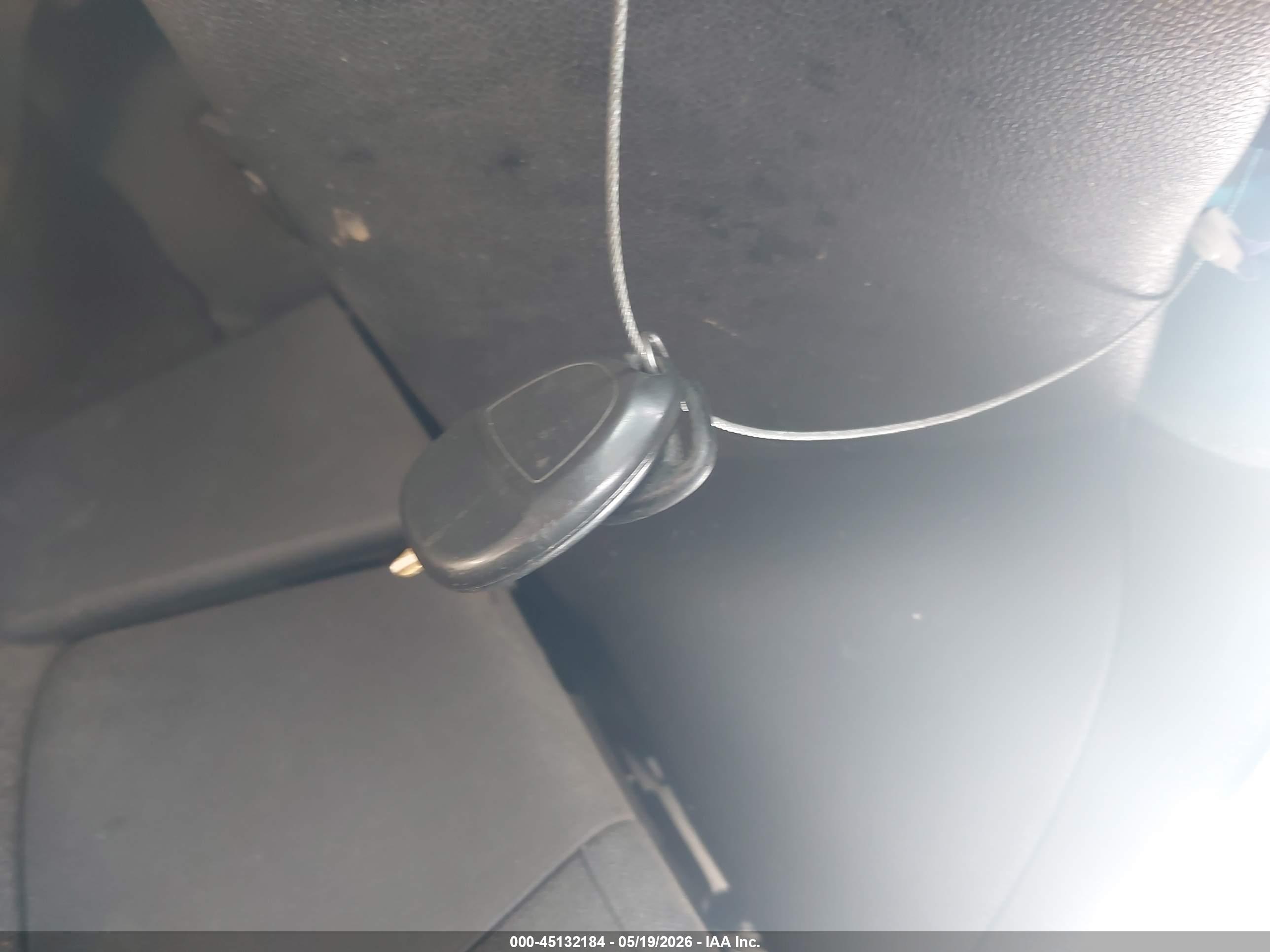 CHEVROLET AVALANCHE image 11