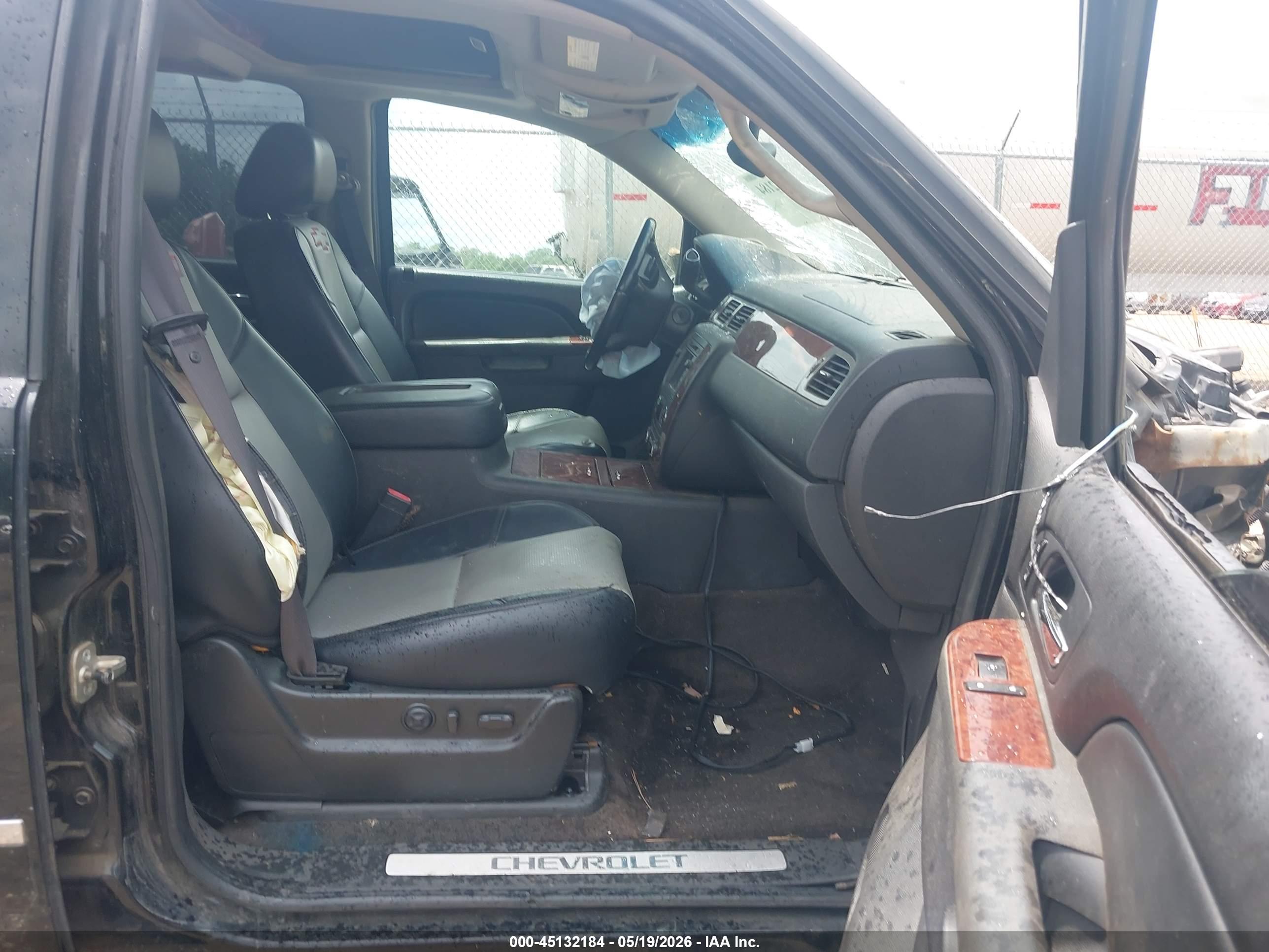 CHEVROLET AVALANCHE image 5