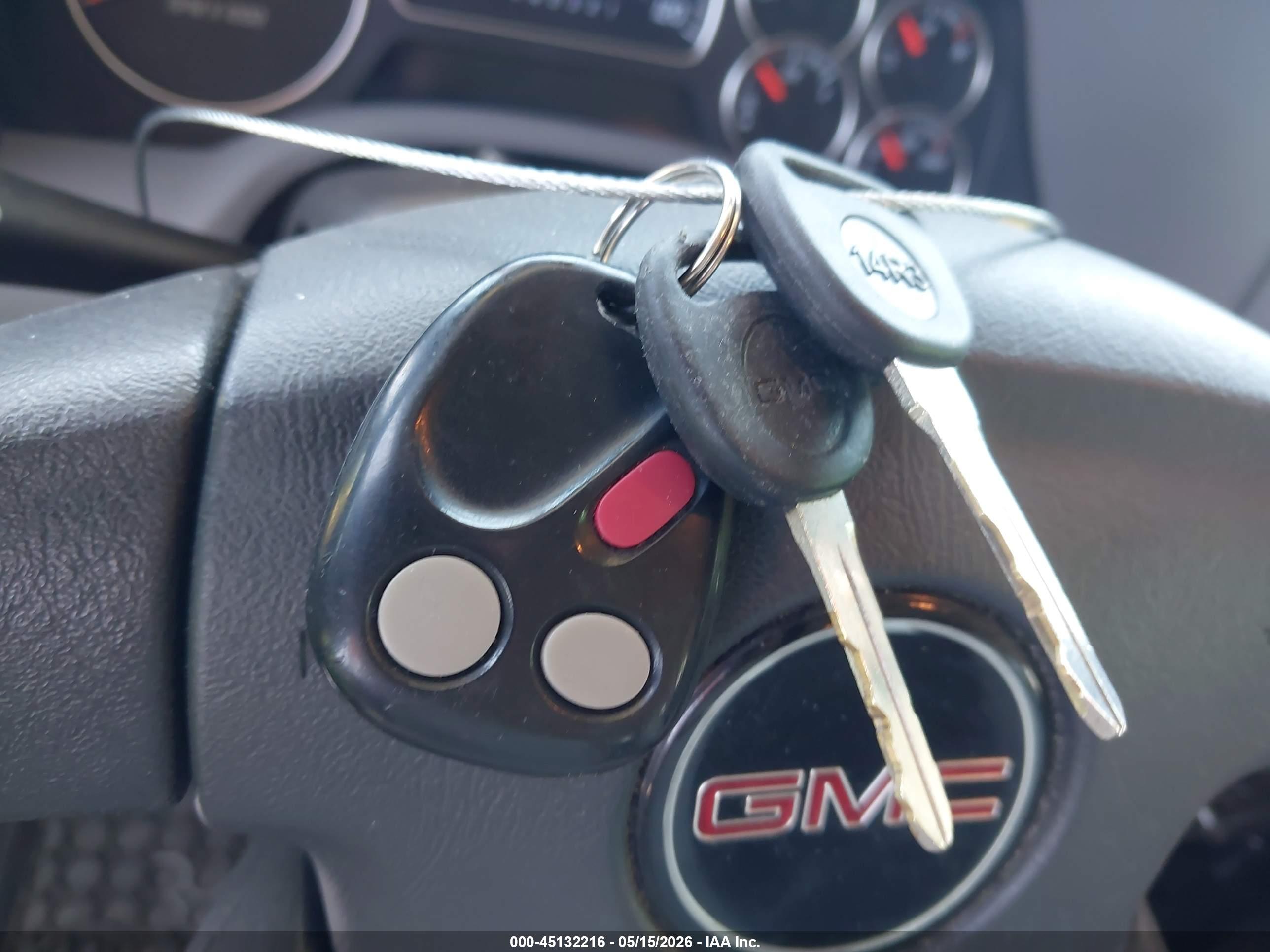 GMC ENVOY image 11