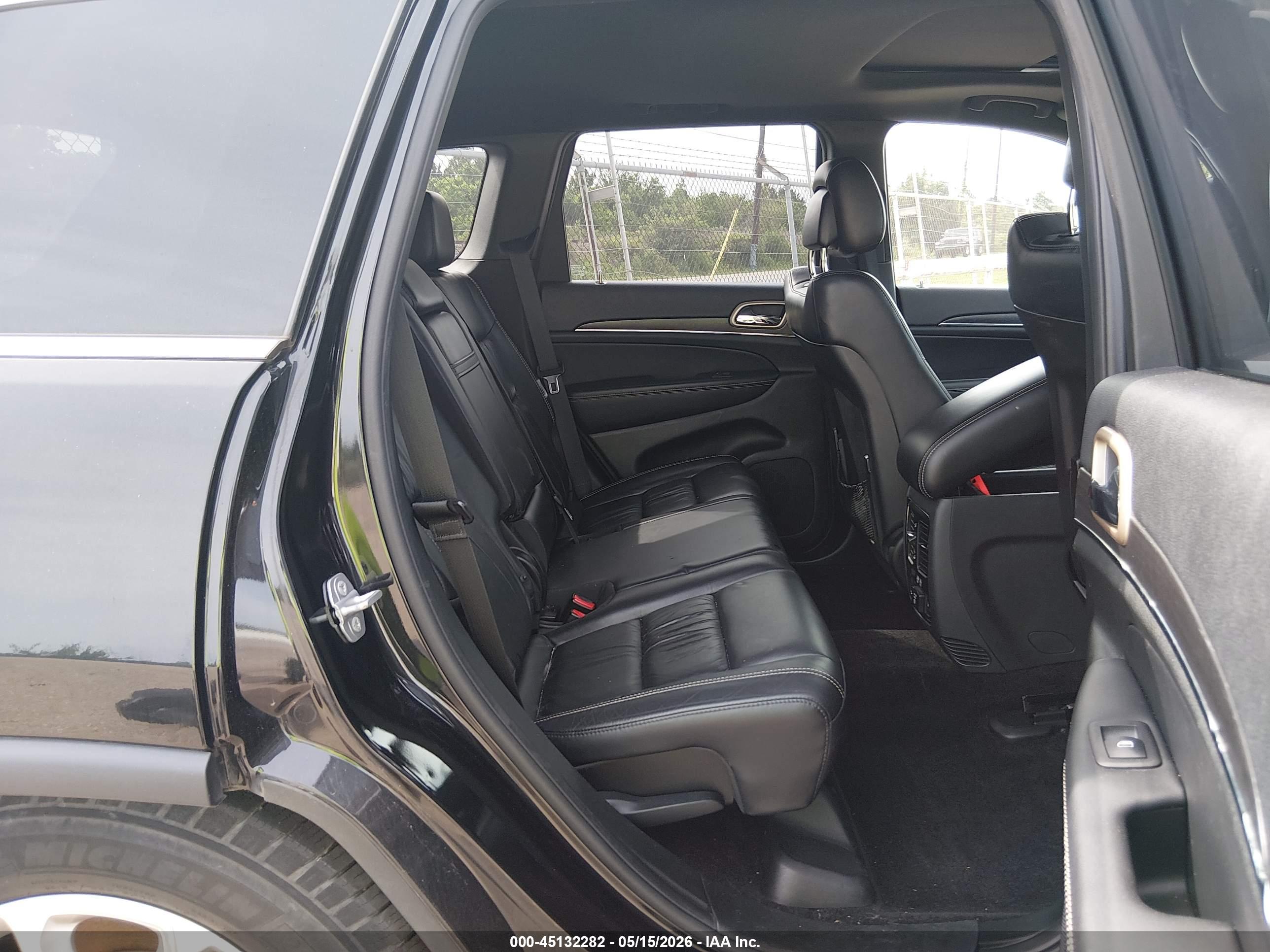 JEEP GRAND image 8