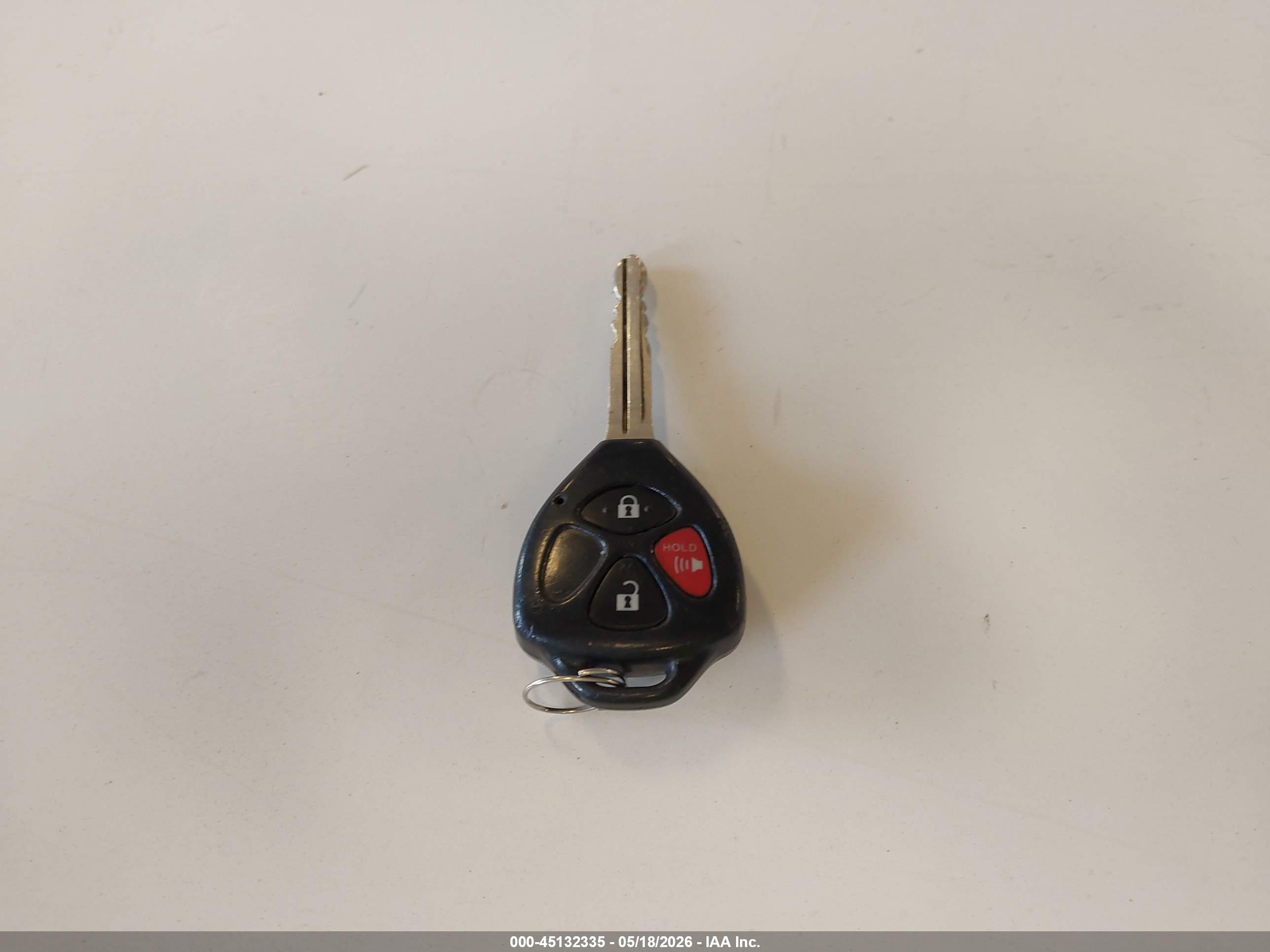 TOYOTA YARIS image 11