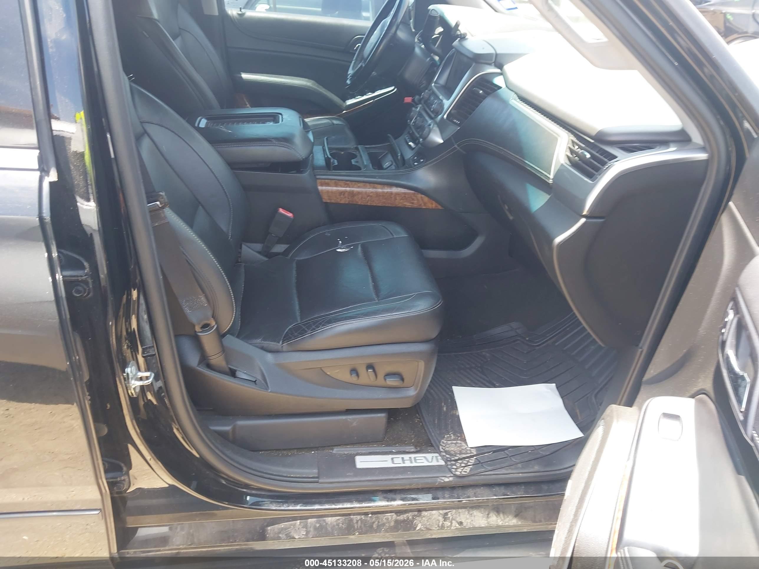 CHEVROLET TAHOE image 5