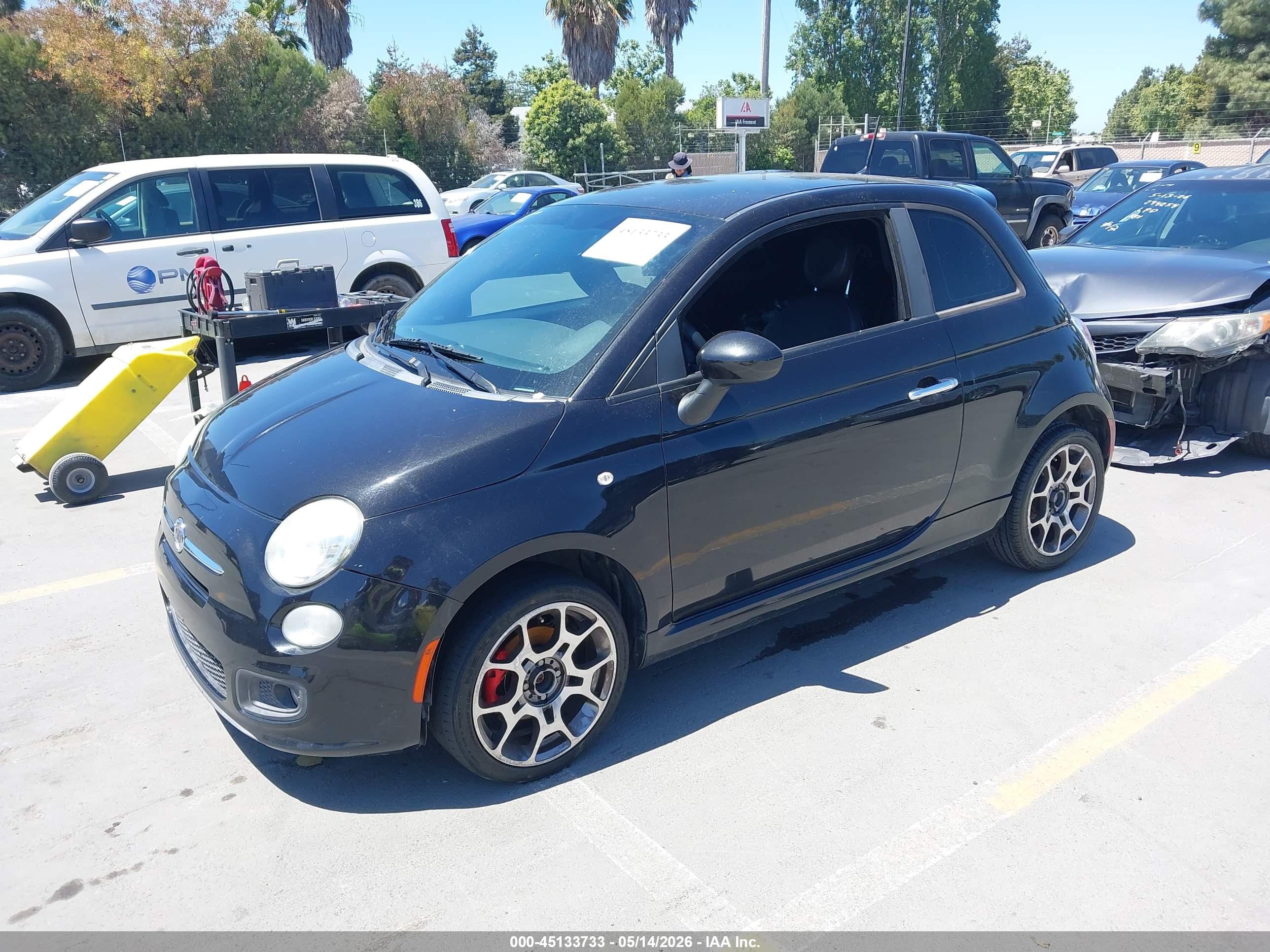 FIAT 500 image 2