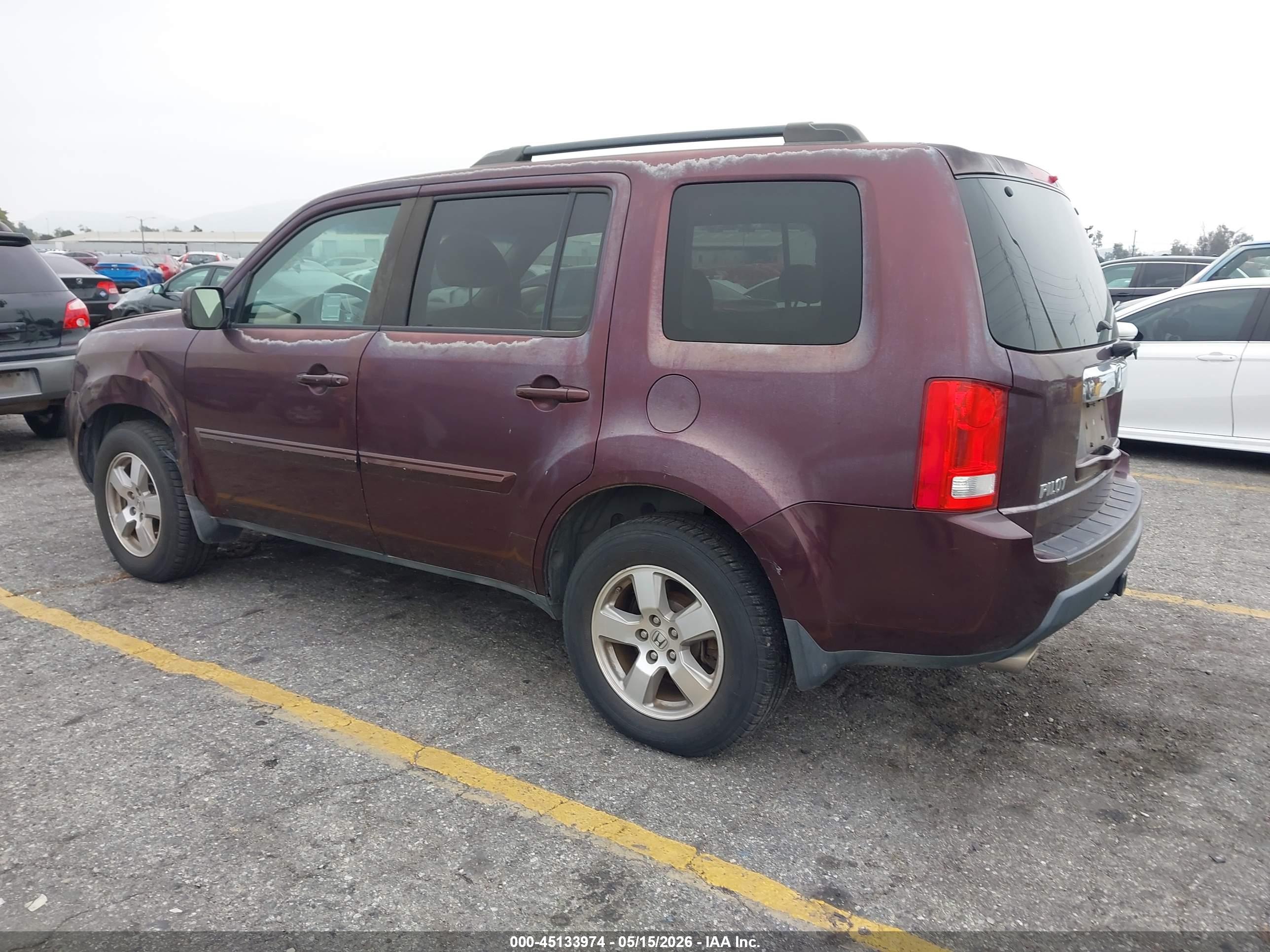 HONDA PILOT image 3